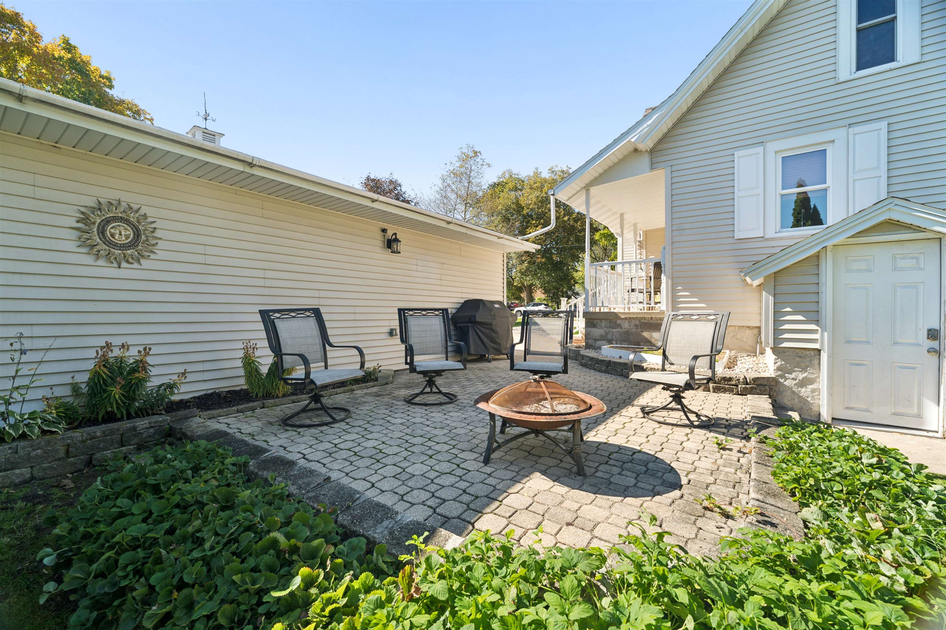 Property photo 38