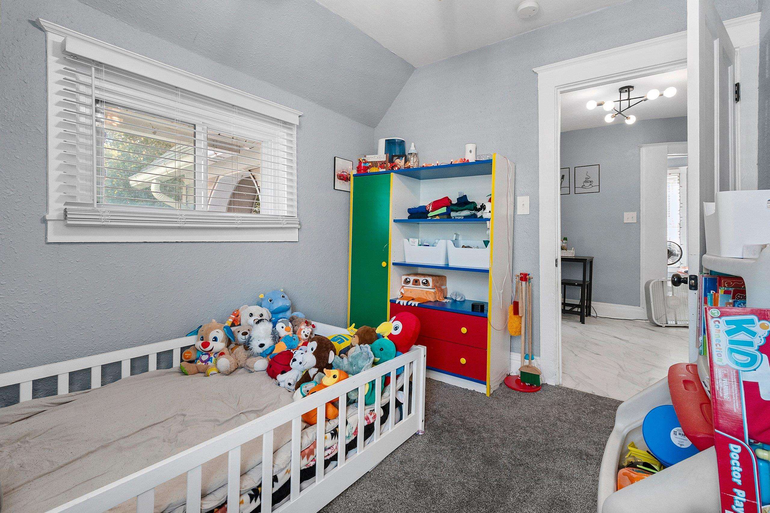 Property photo 32