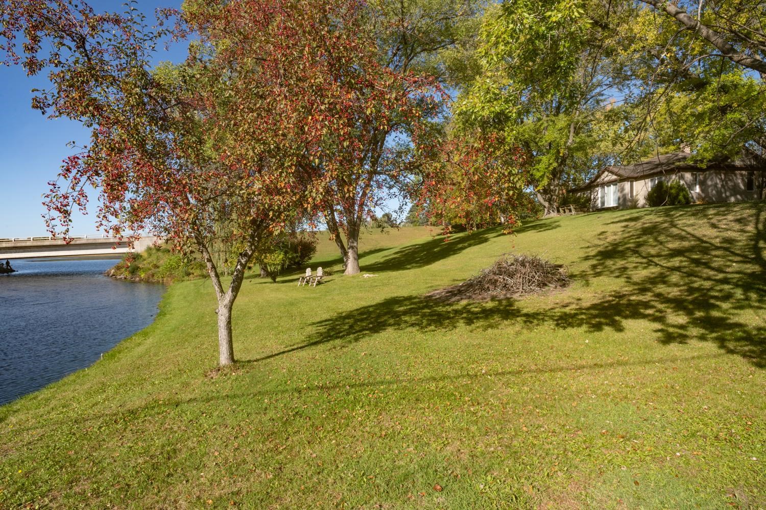 Property photo 40