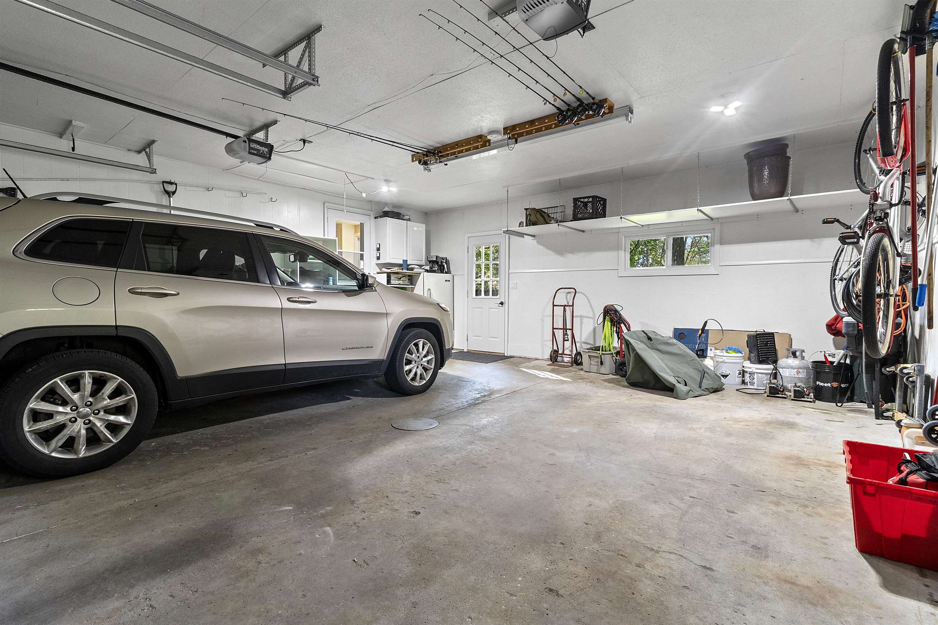 Property photo 74