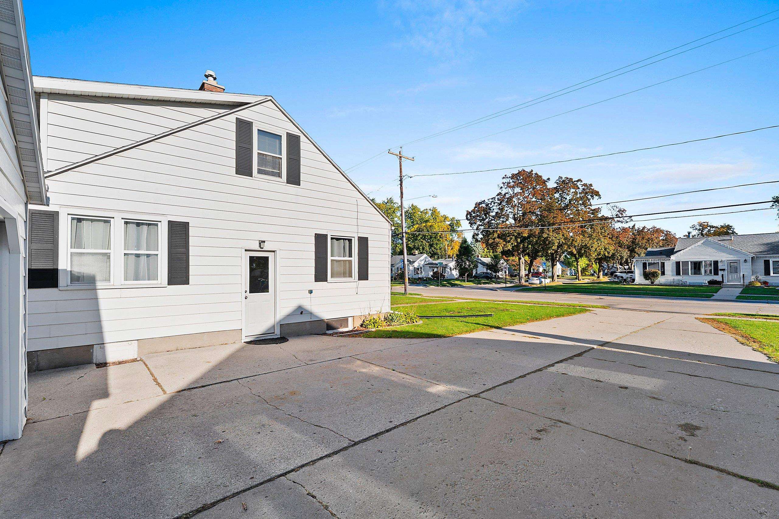 Property photo 61