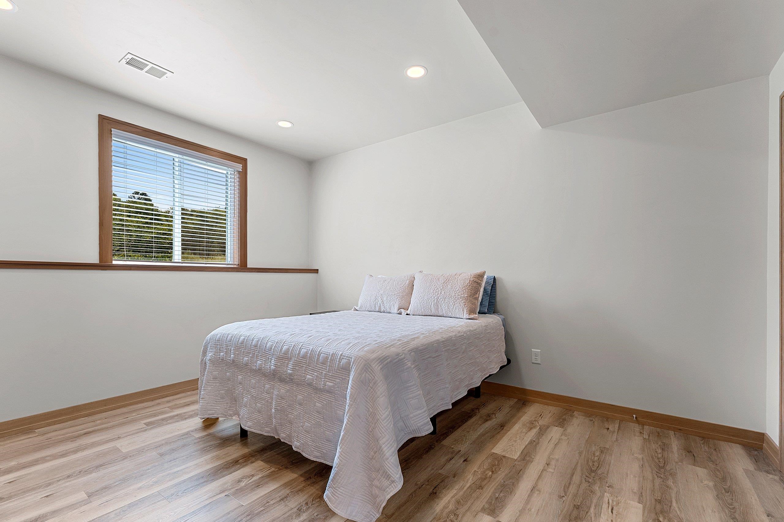 Property photo 70