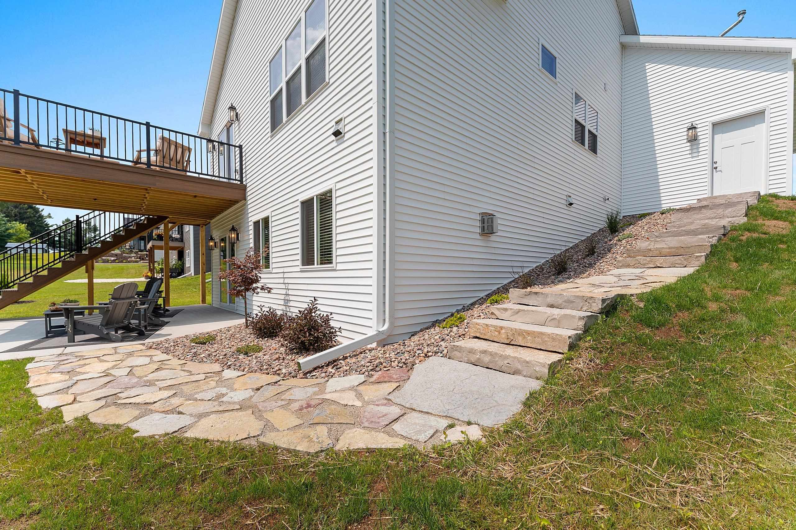Property photo 74