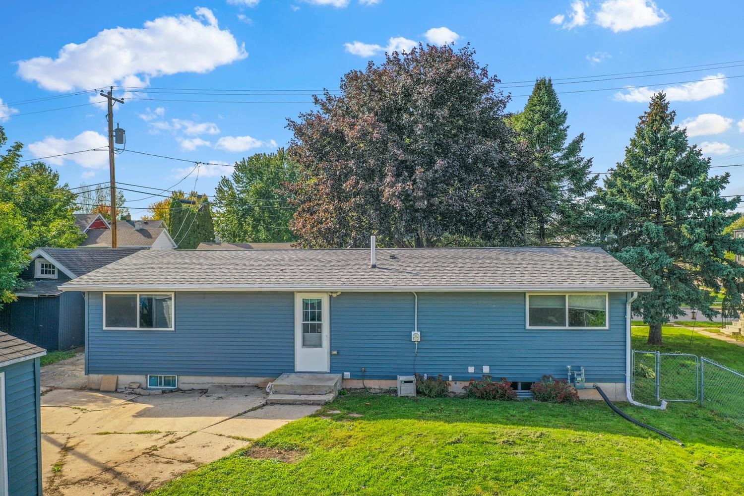 Property photo 33
