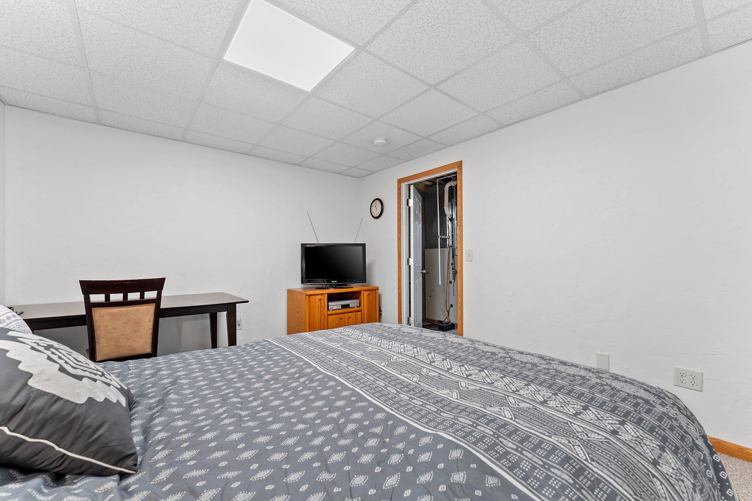 Property photo 38
