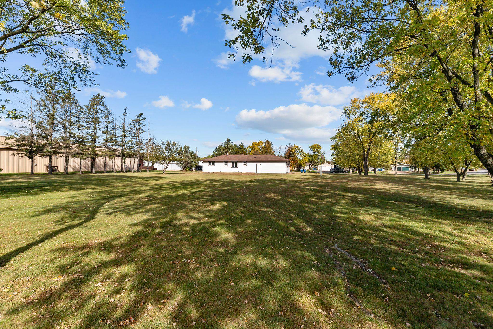 Property photo 38