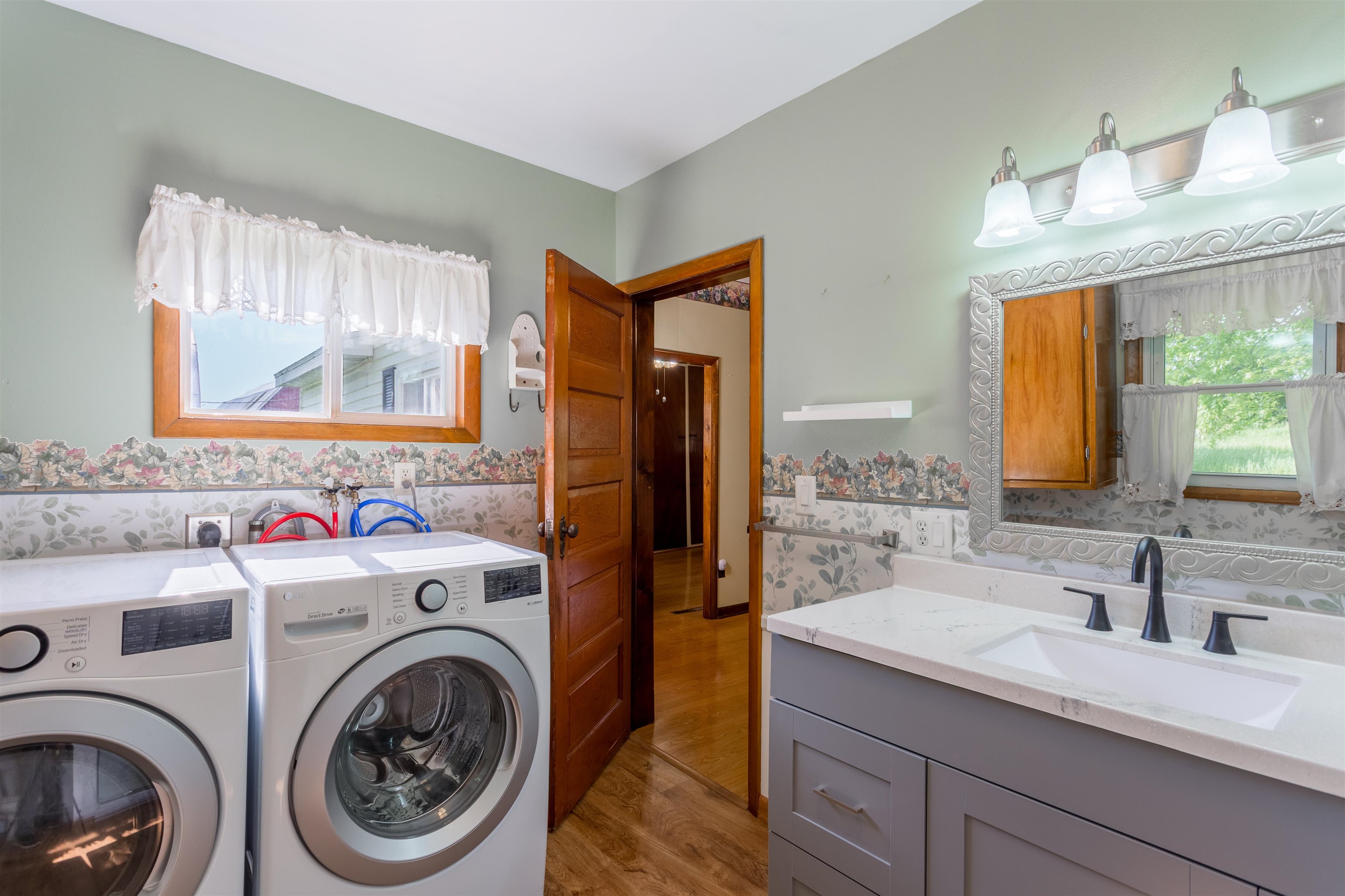 Property photo 37