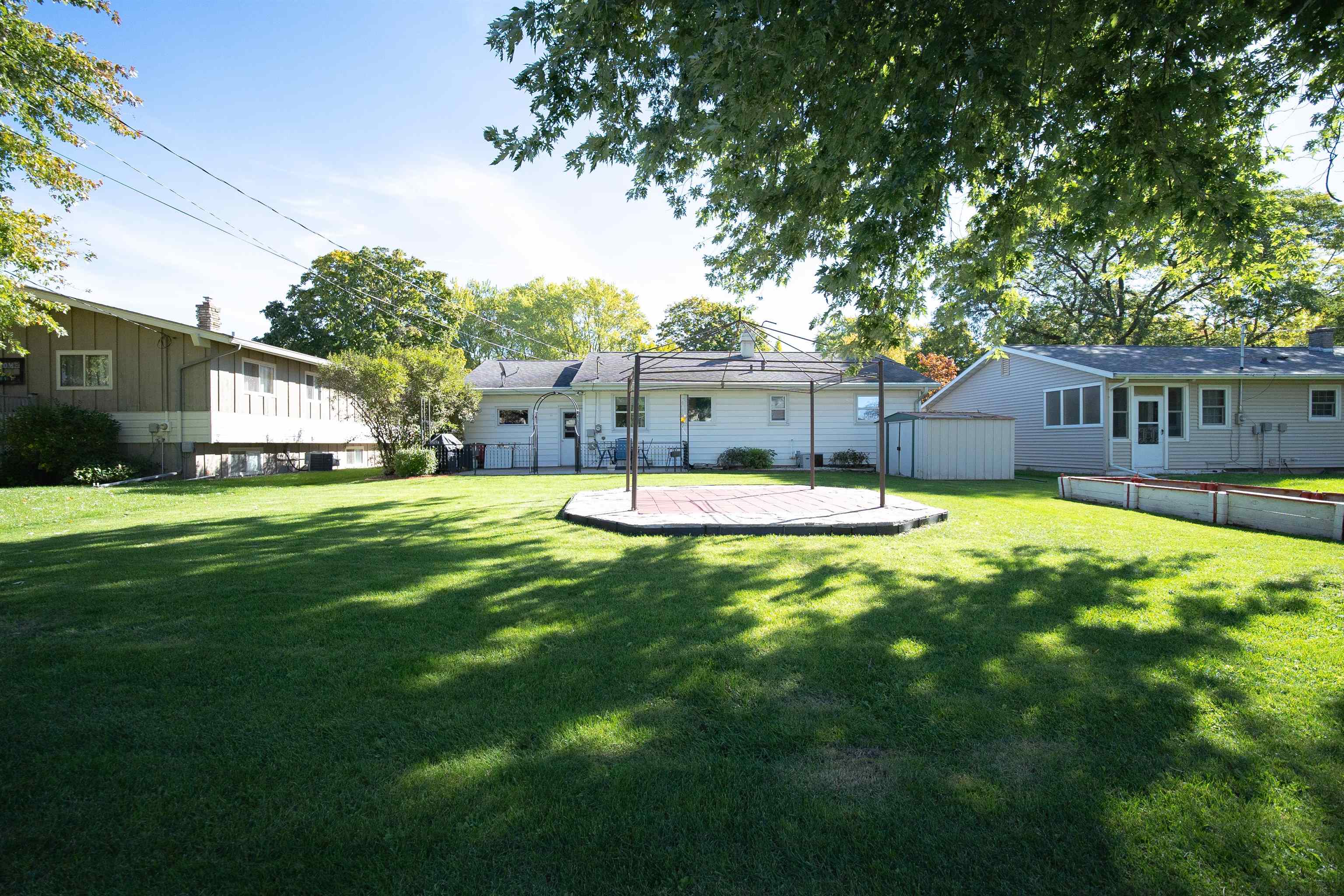 Property photo 25