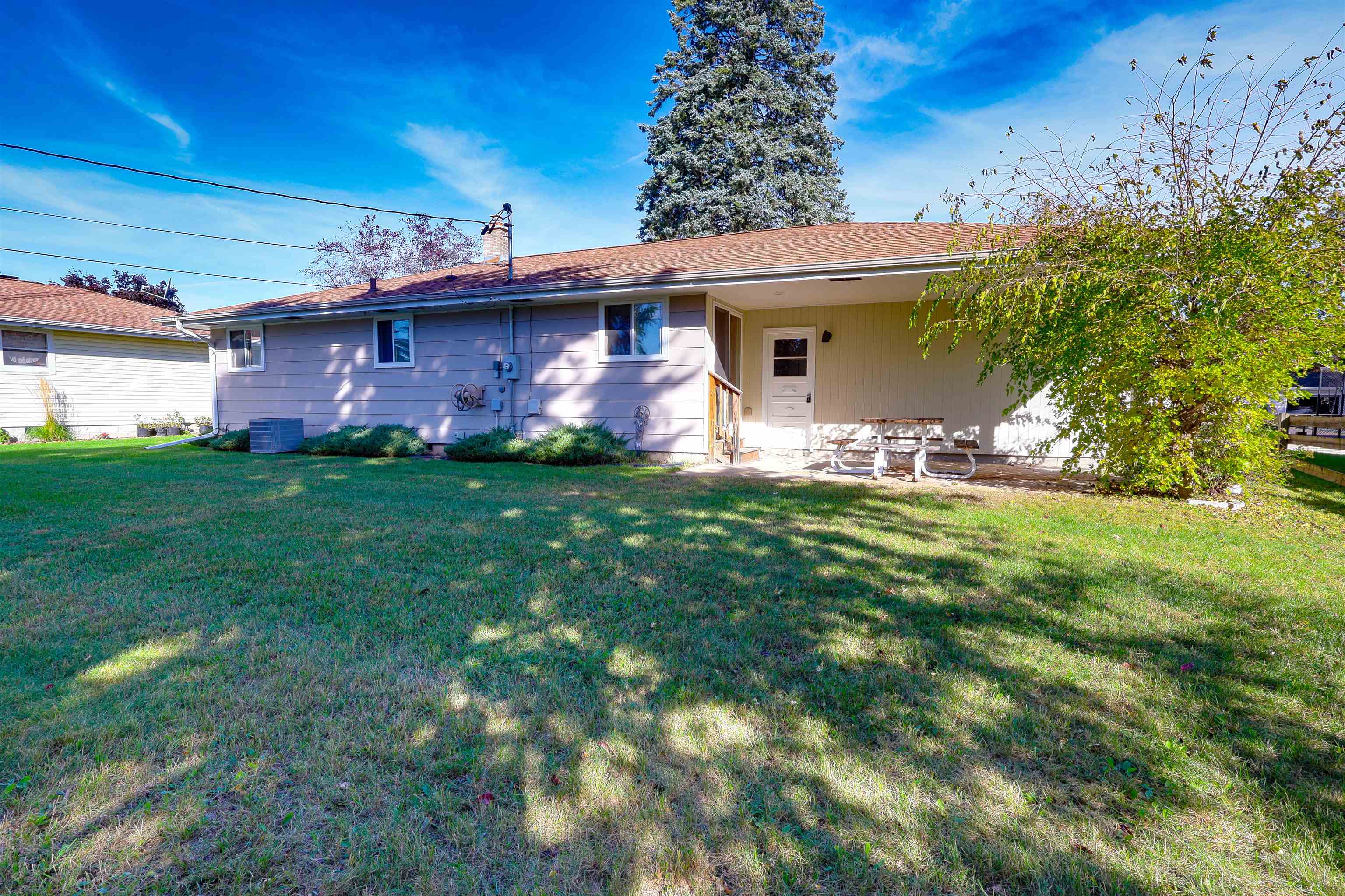 Property photo 25