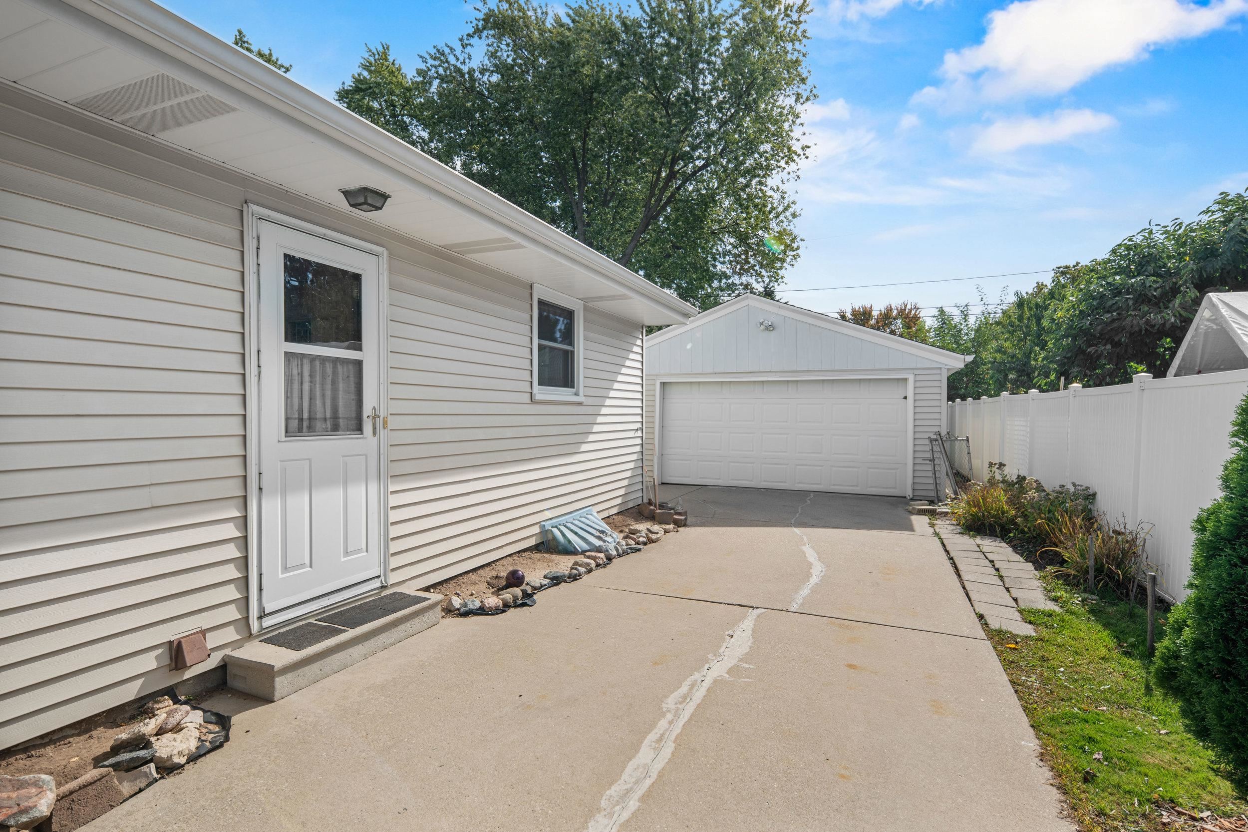 Property photo 40