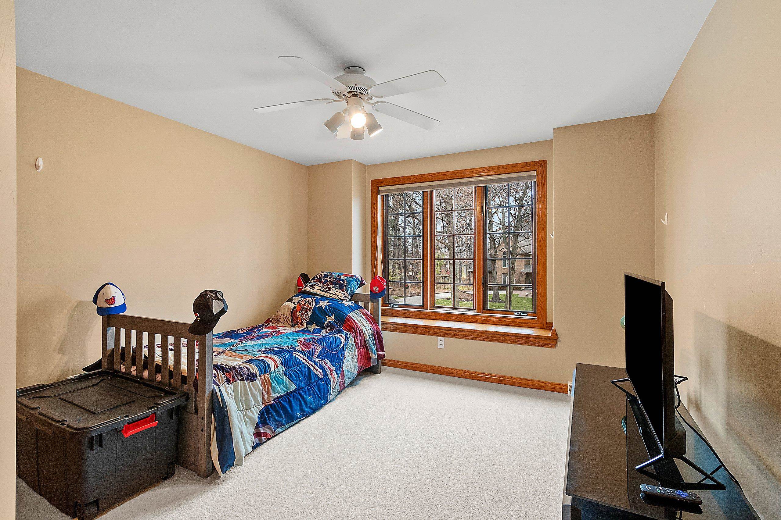Property photo 35