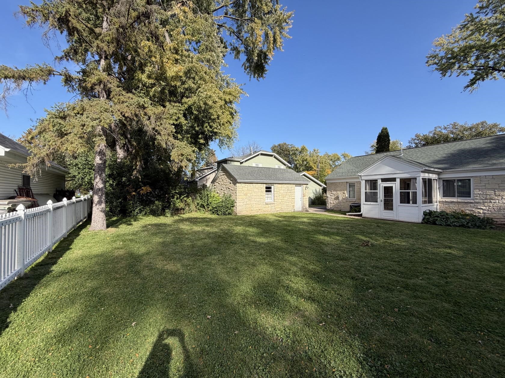 Property photo 32