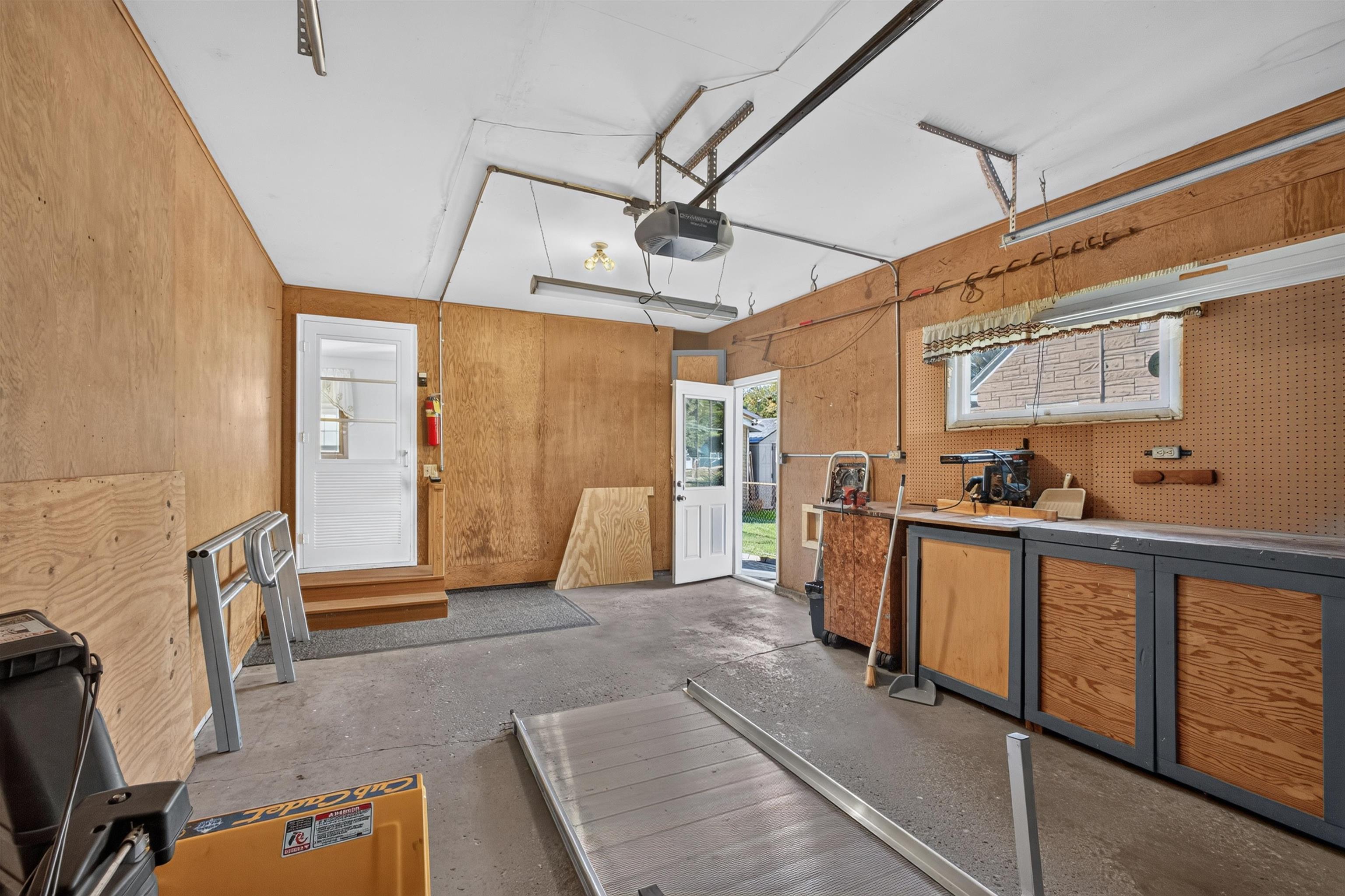 Property photo 43