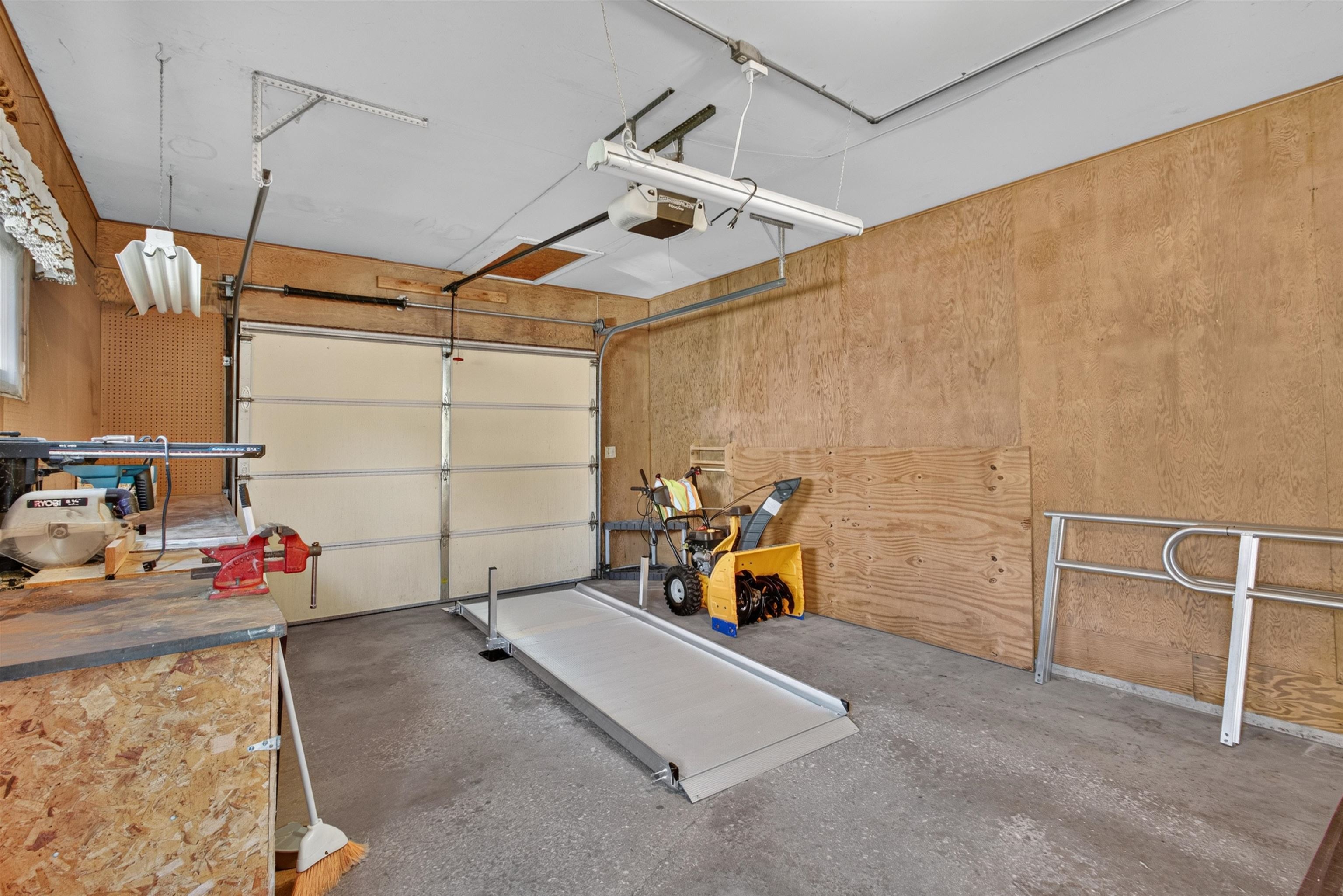 Property photo 44