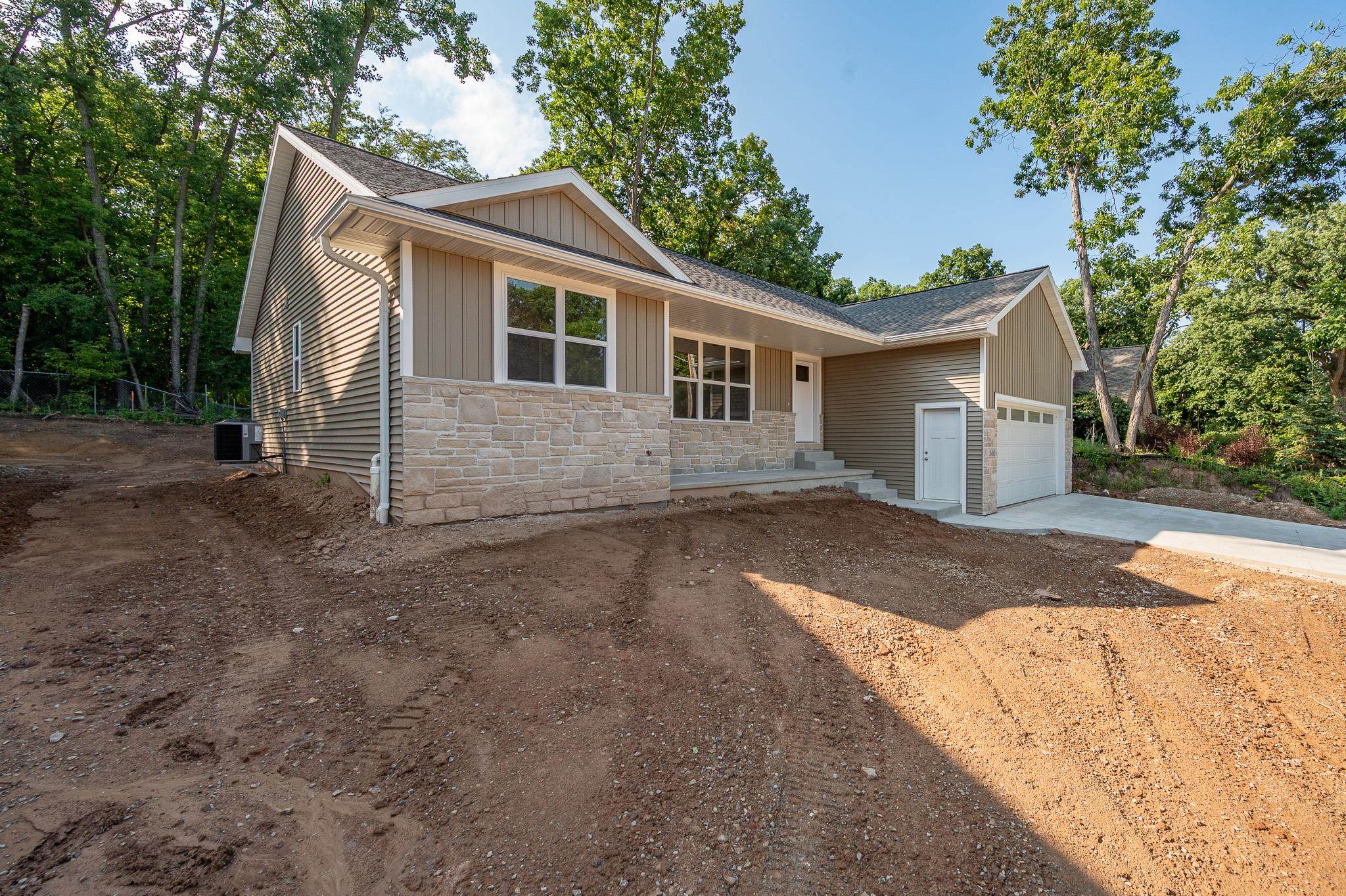 Property photo 43