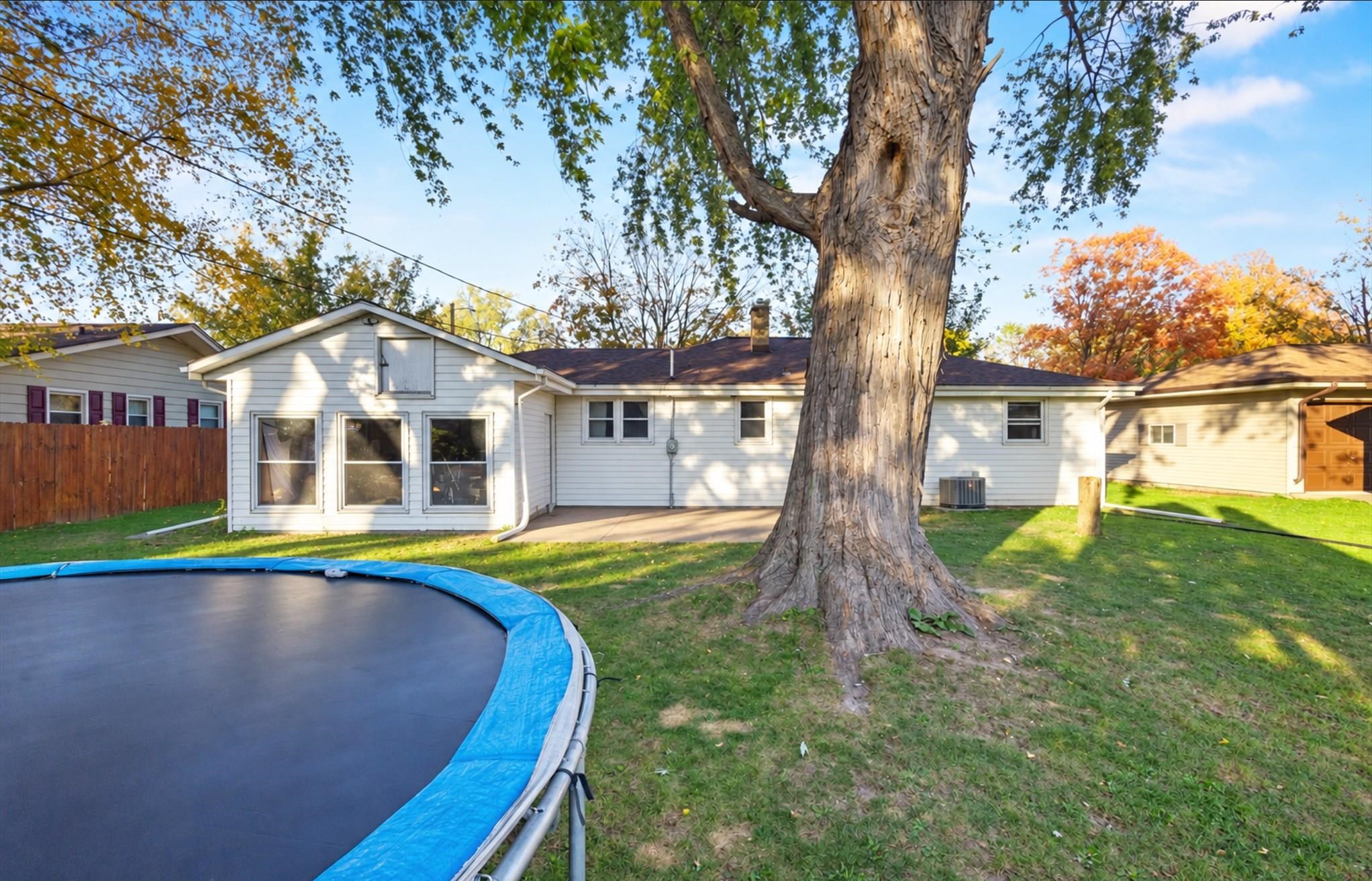 Property photo 28
