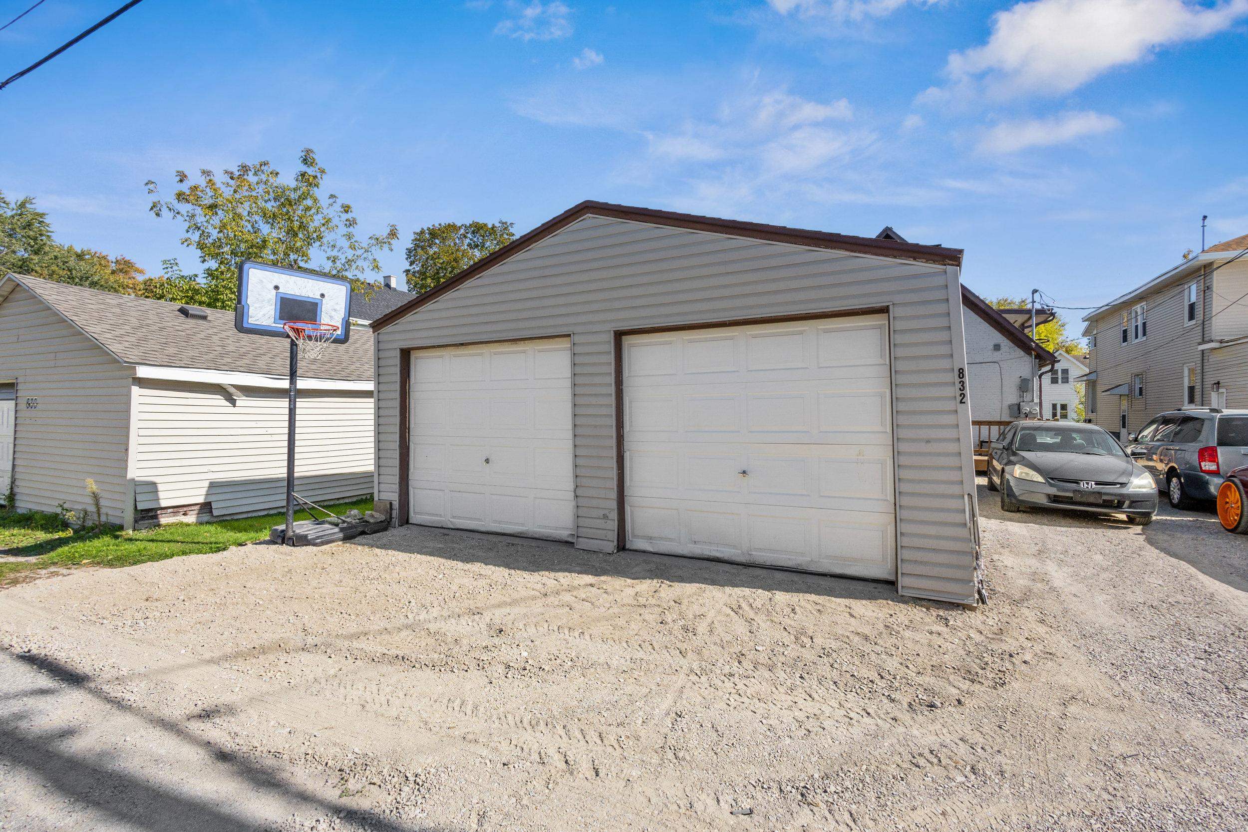 Property photo 25