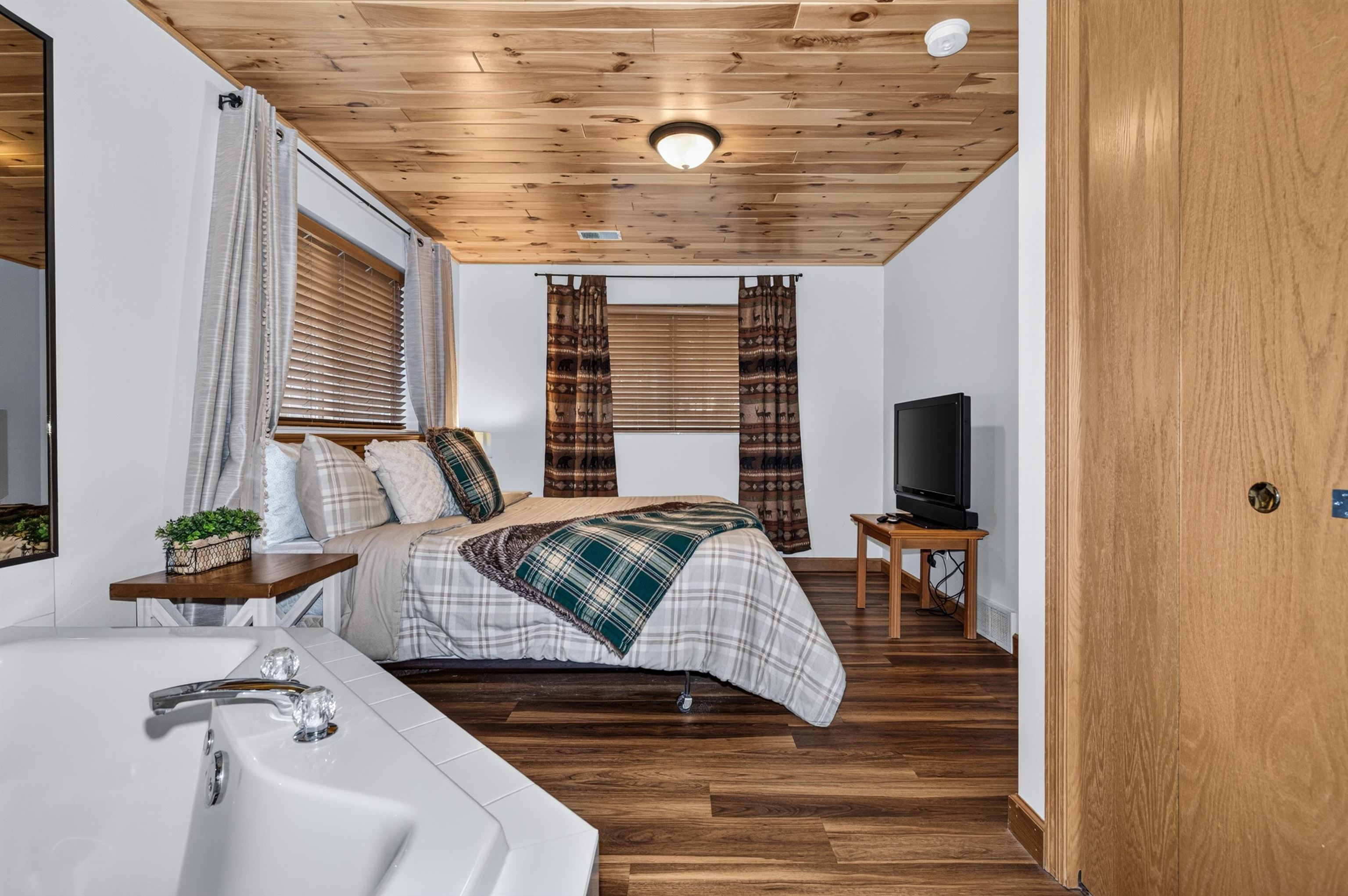 Property photo 28