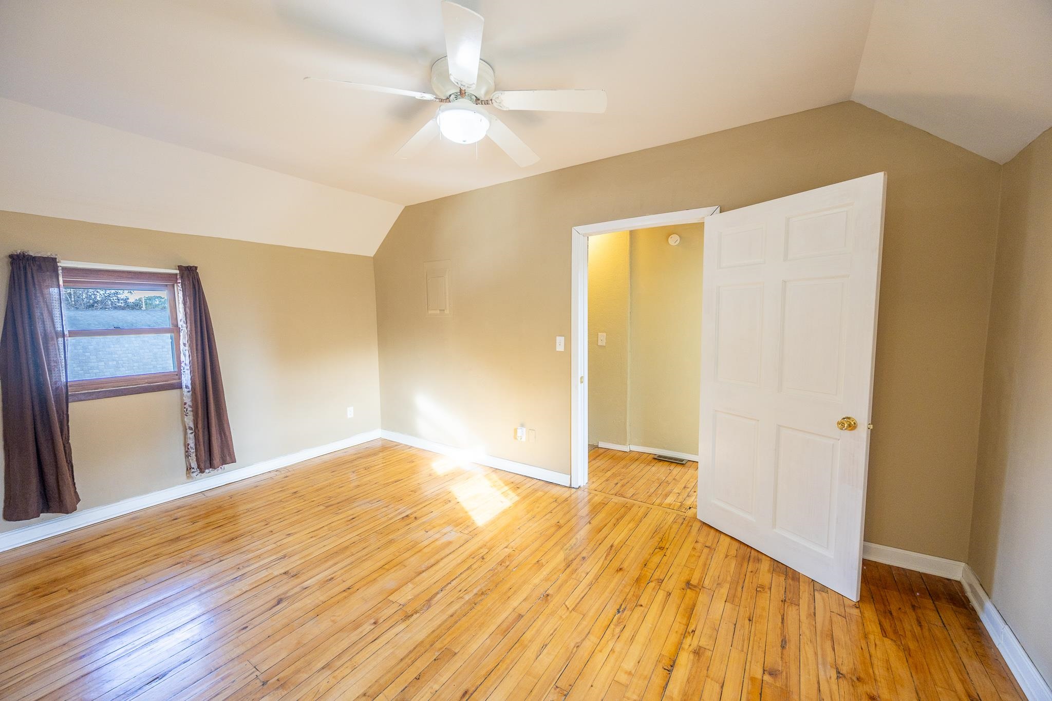 Property photo 24