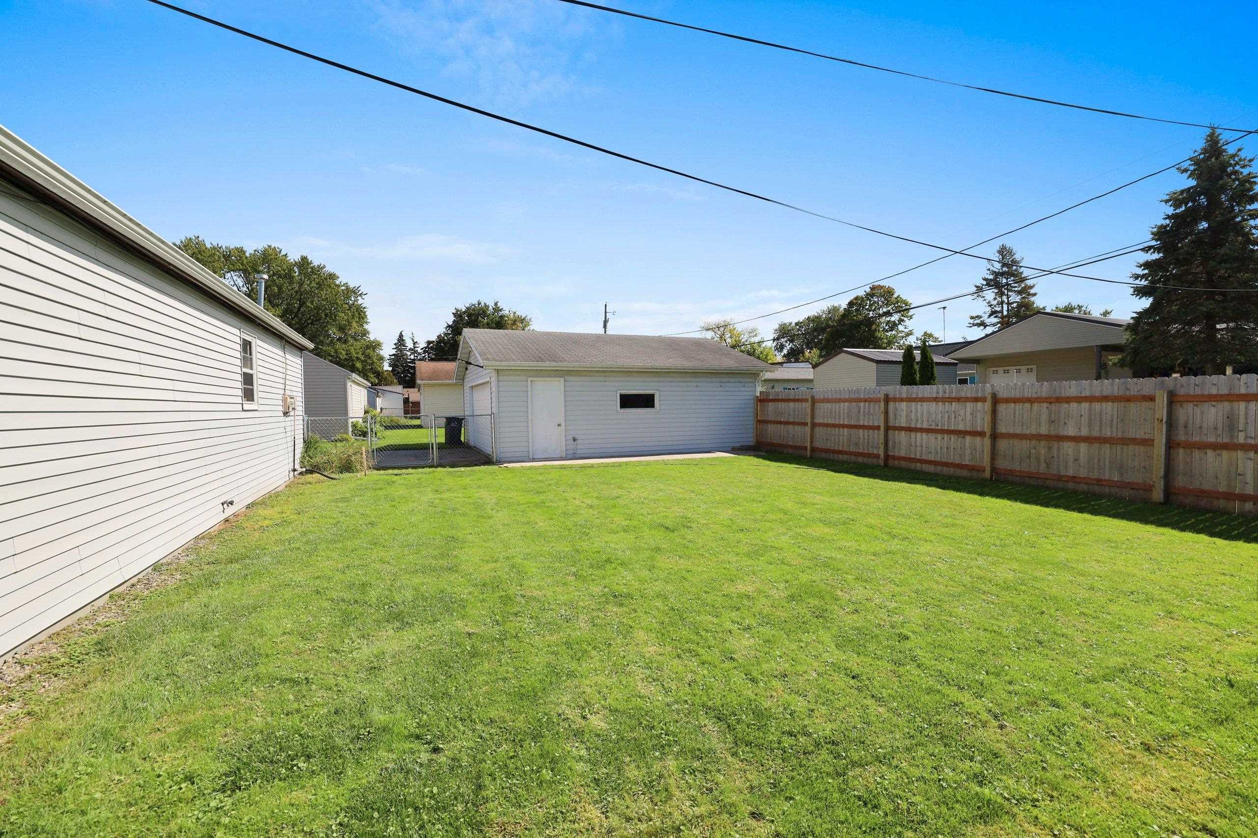 Property photo 35