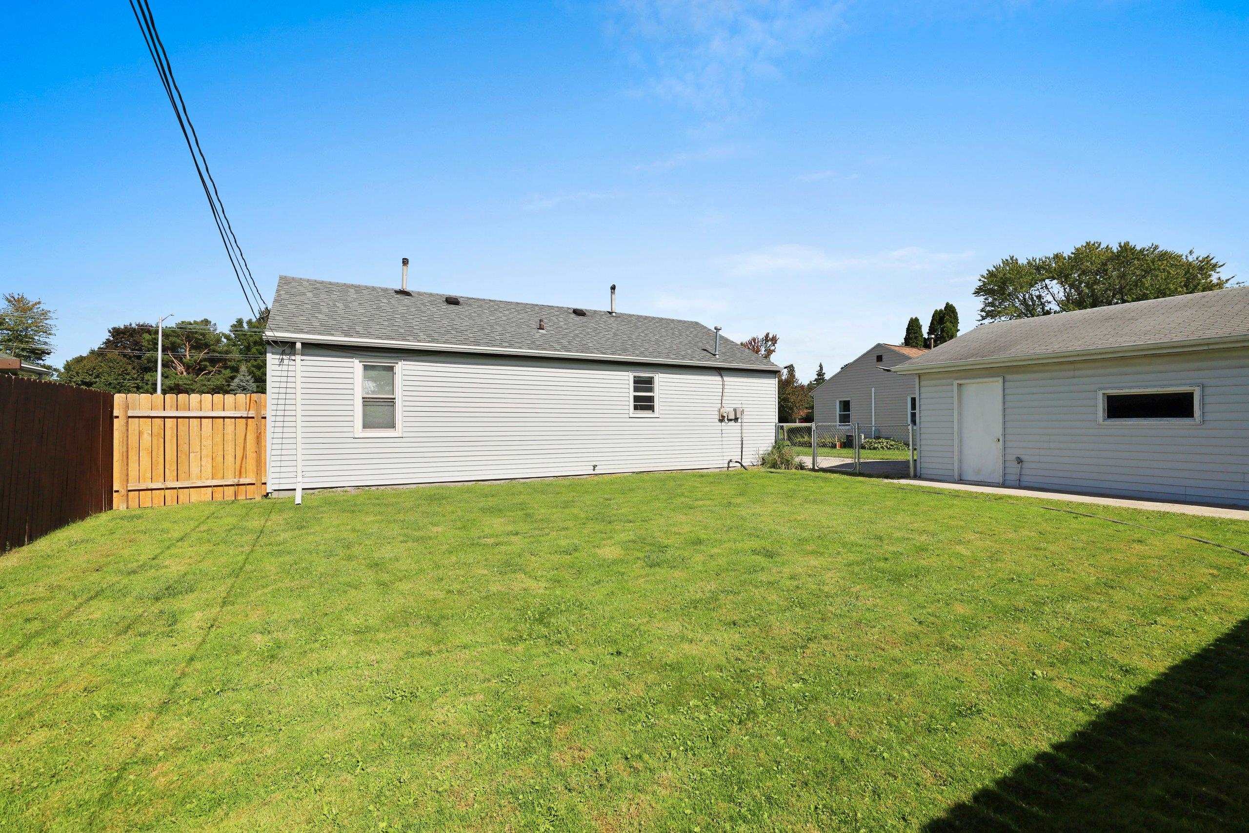 Property photo 37