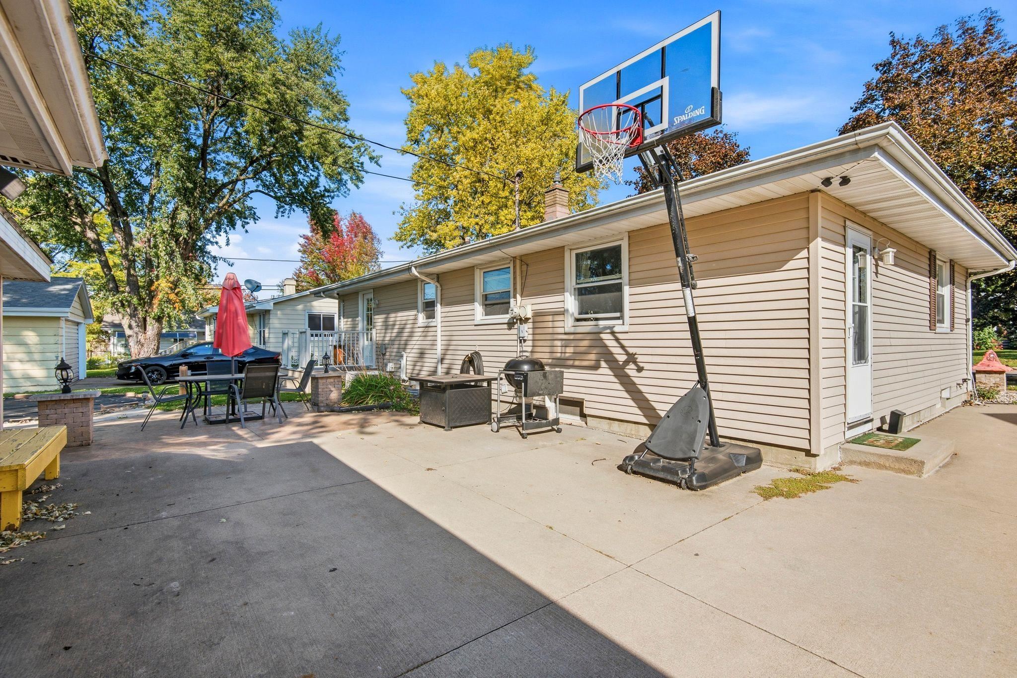 Property photo 28