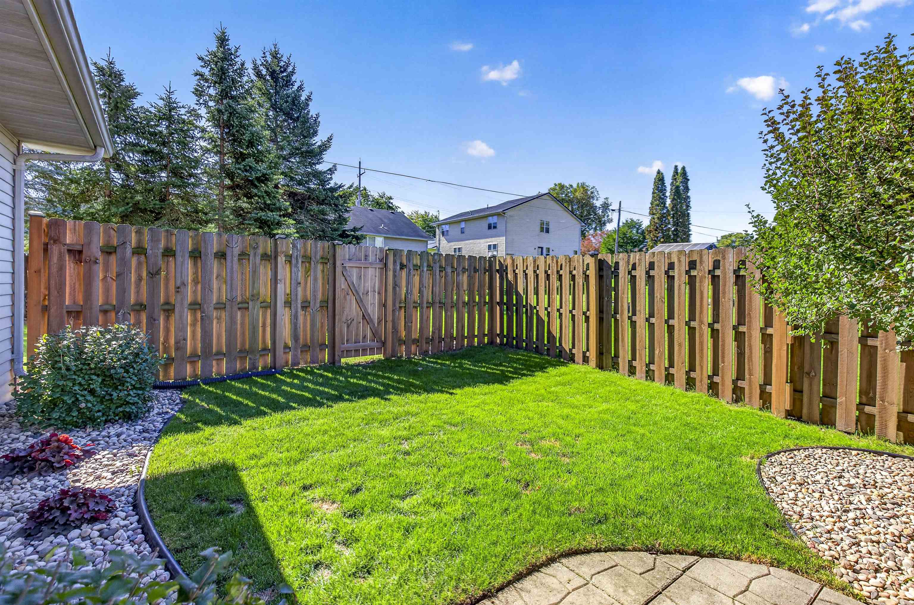 Property photo 40