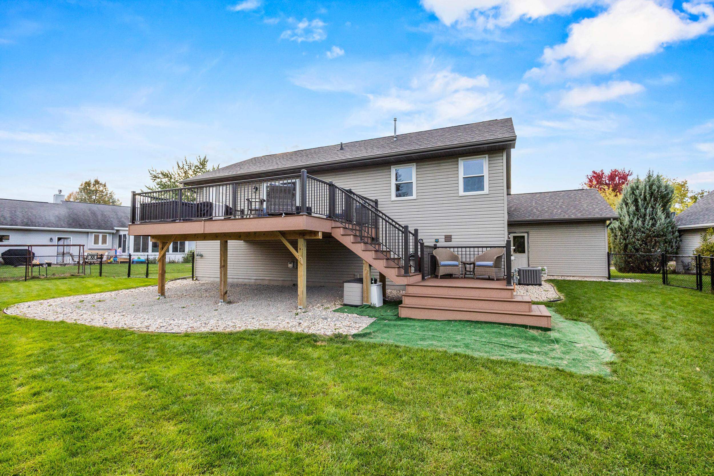 Property photo 38