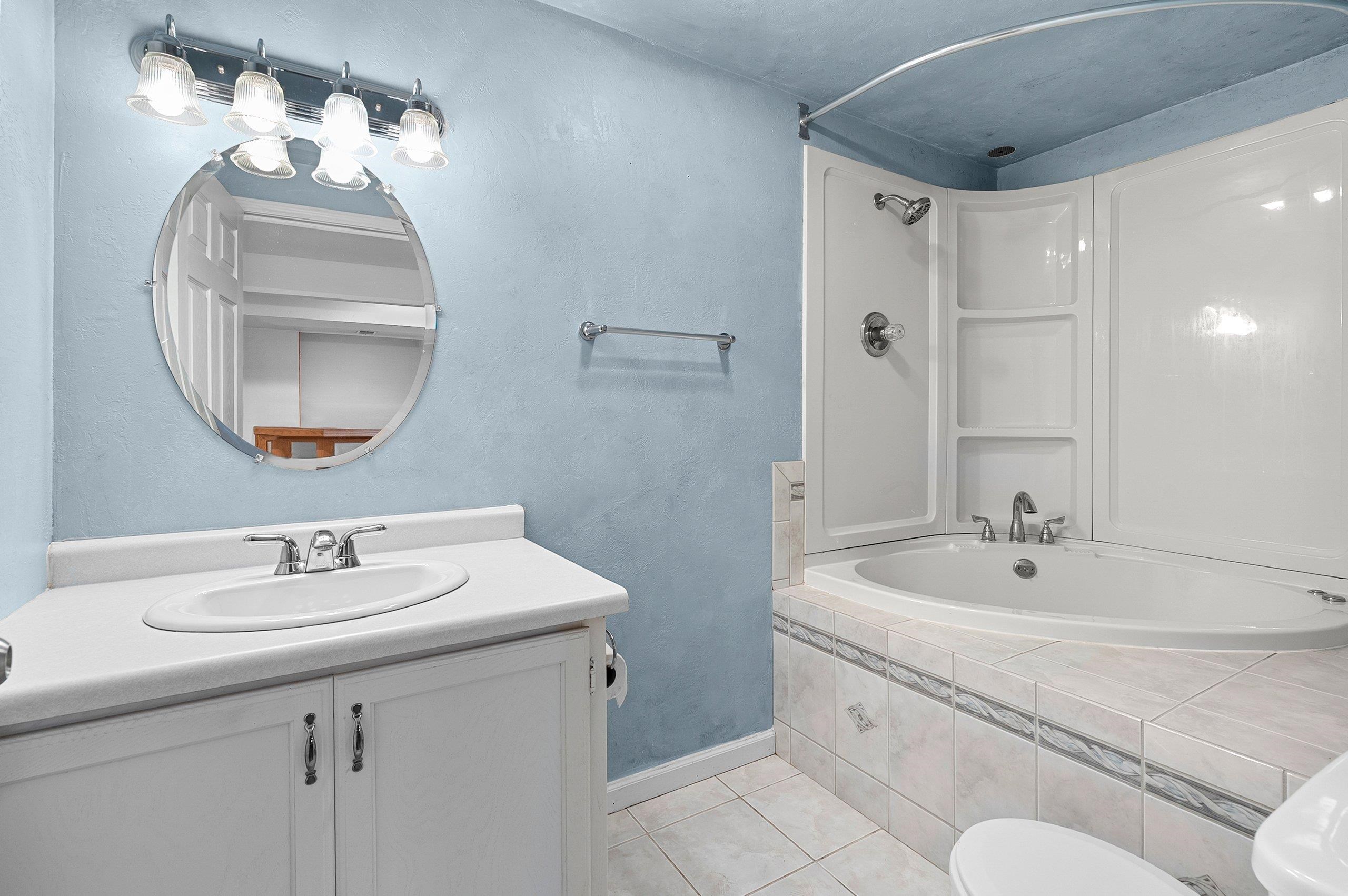 Property photo 64