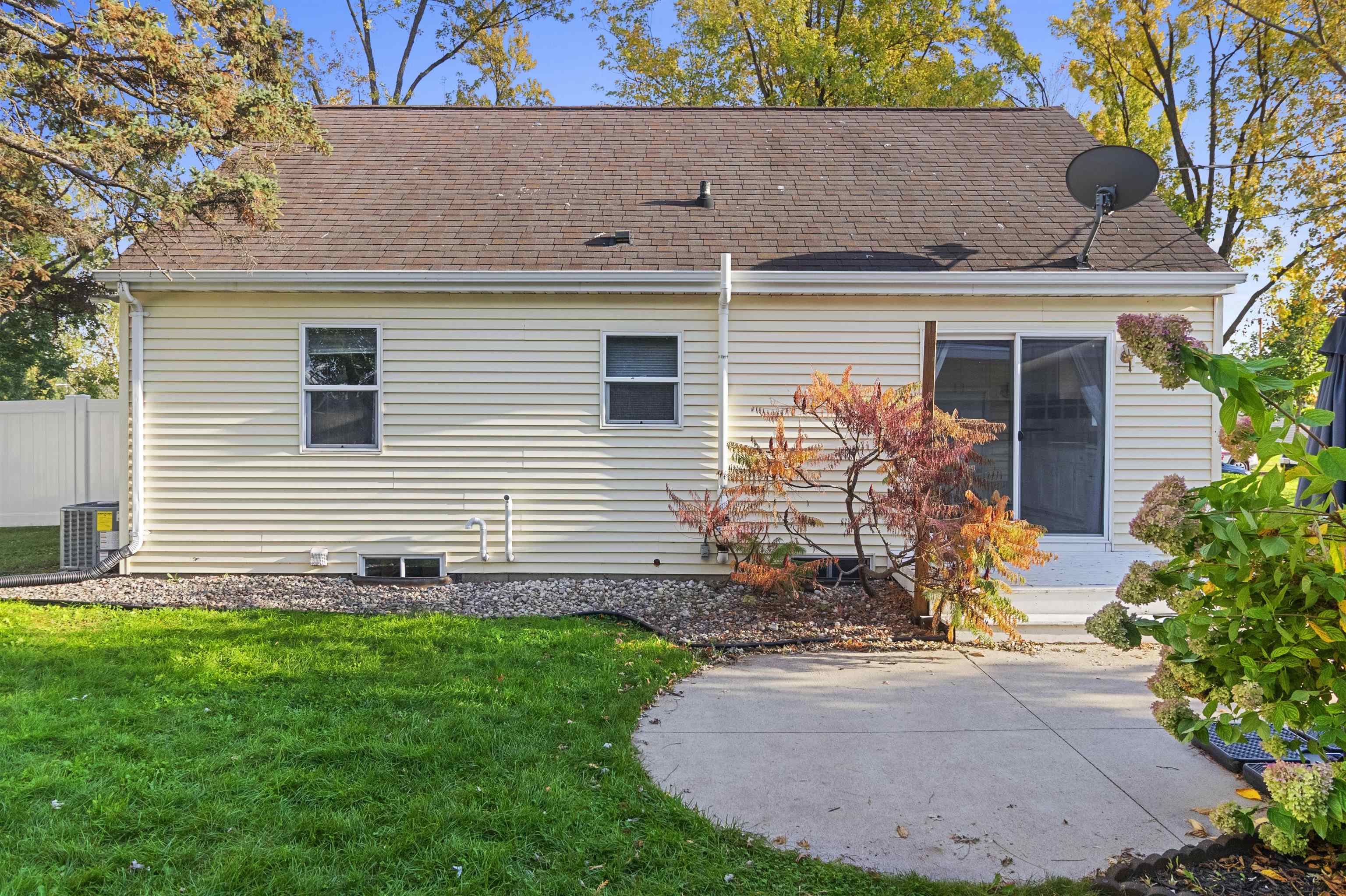 Property photo 48