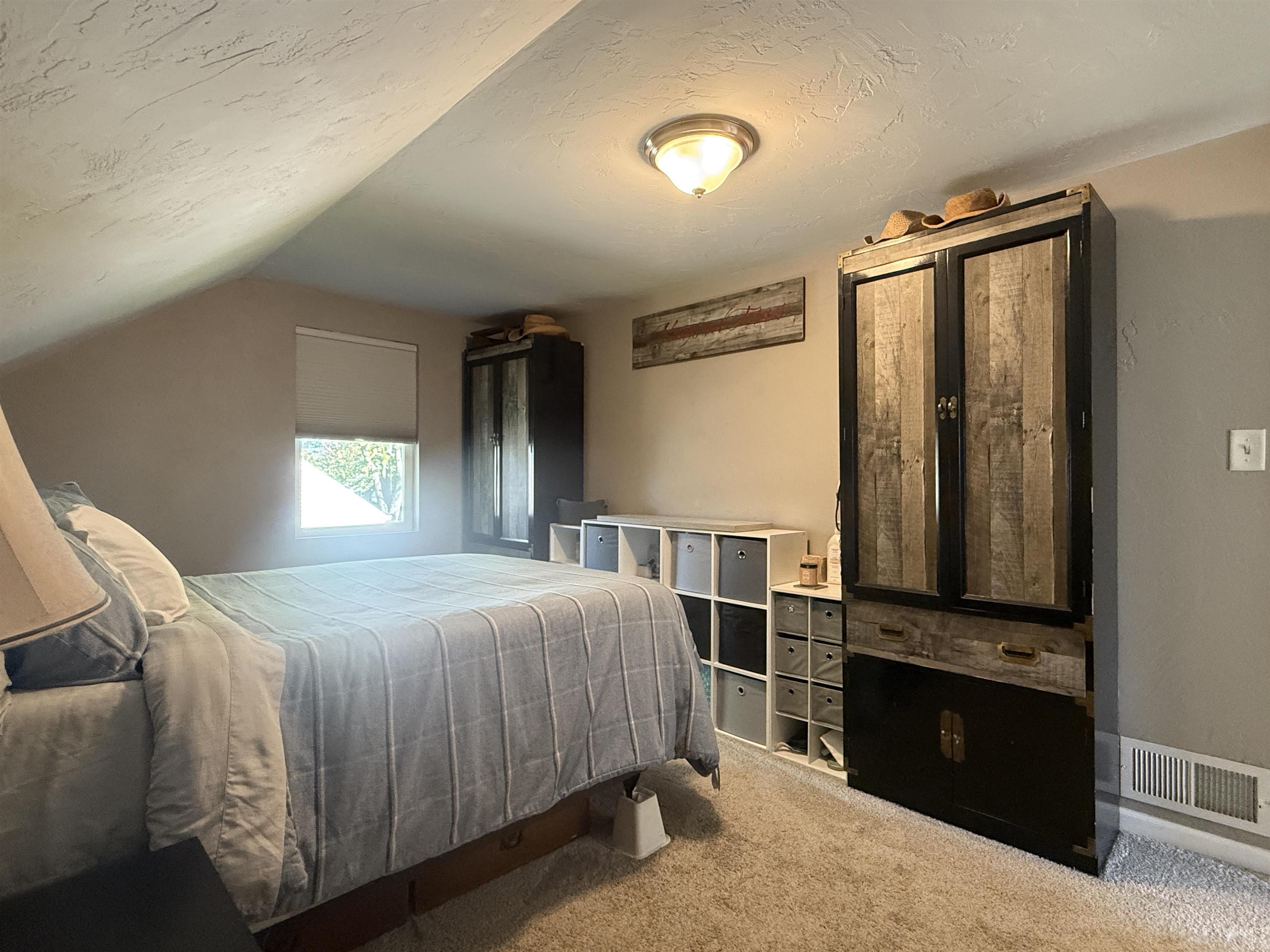 Property photo 37