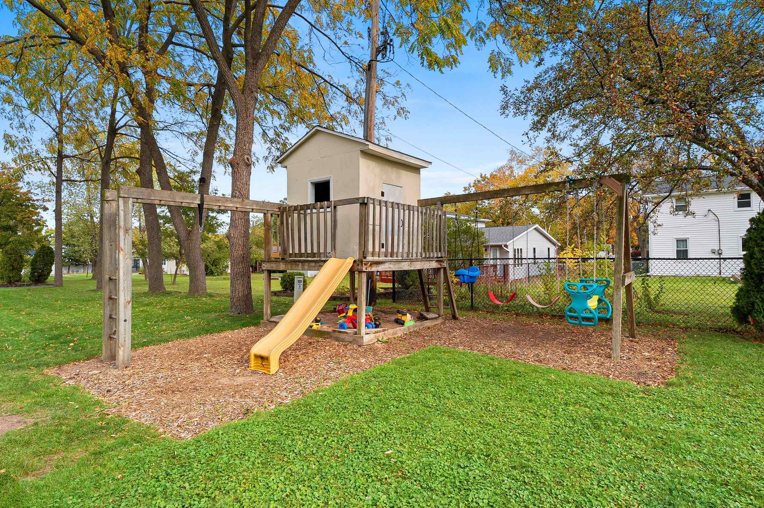 Property photo 42
