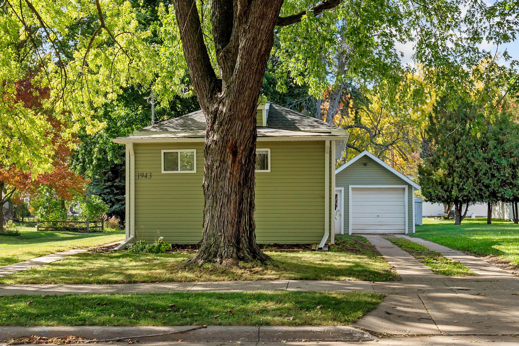 Property photo 37