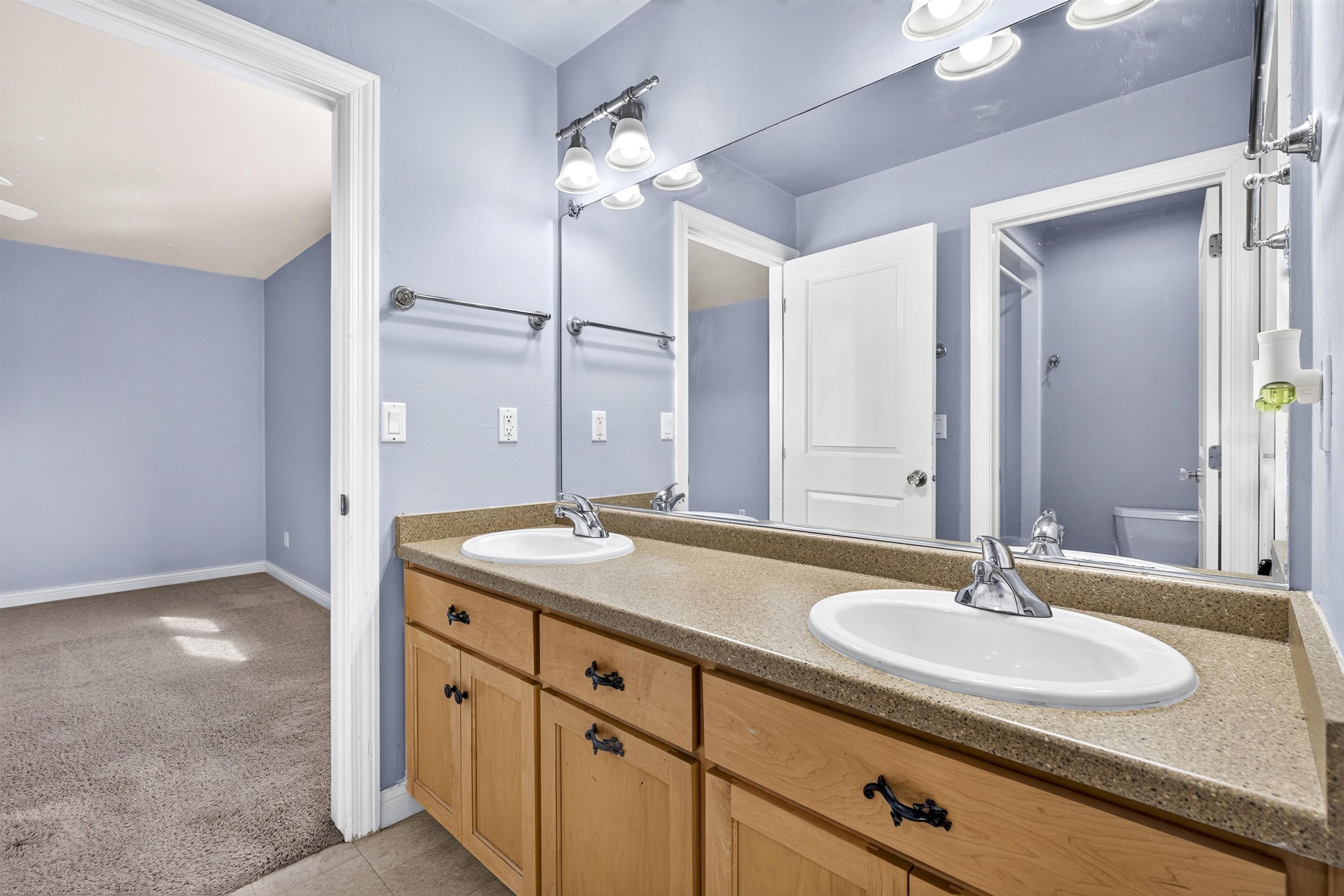 Property photo 44