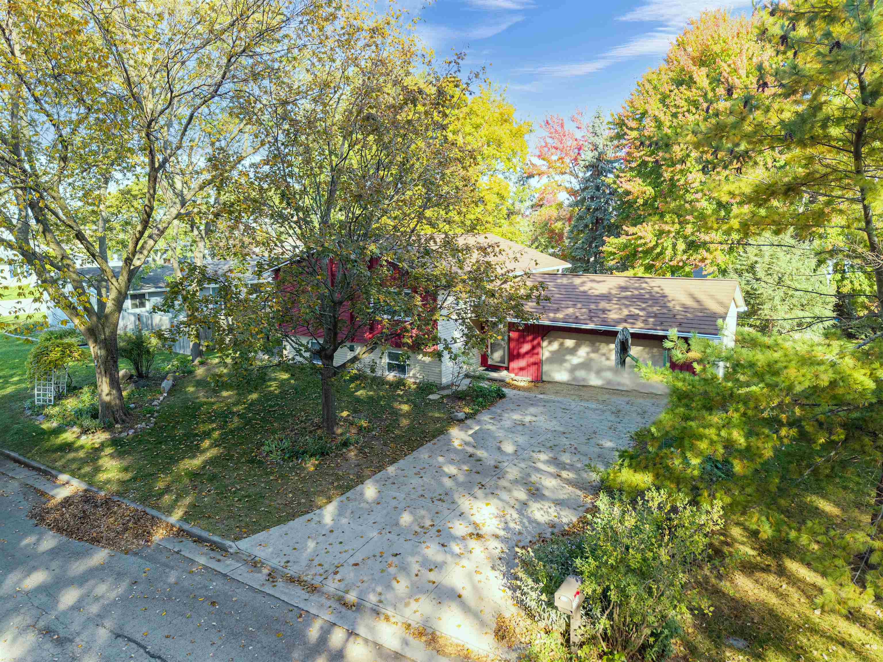 Property photo 36