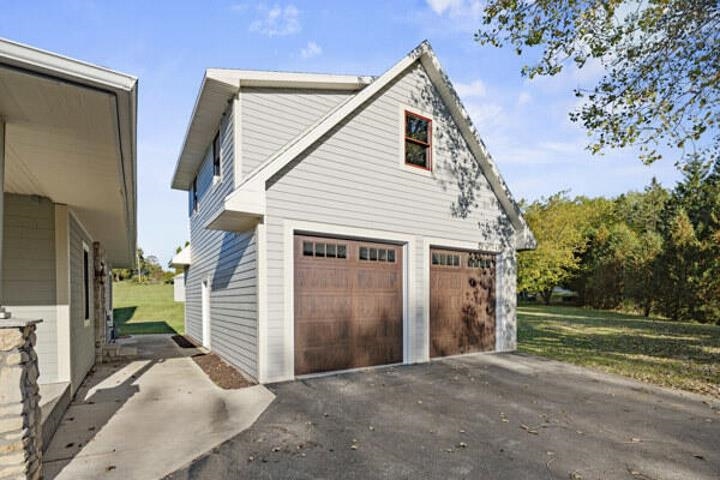 Property photo 44