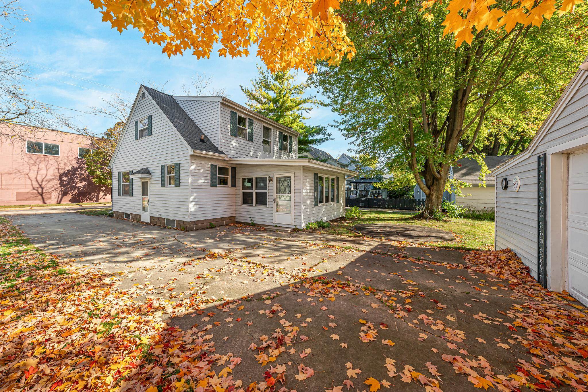 Property photo 25