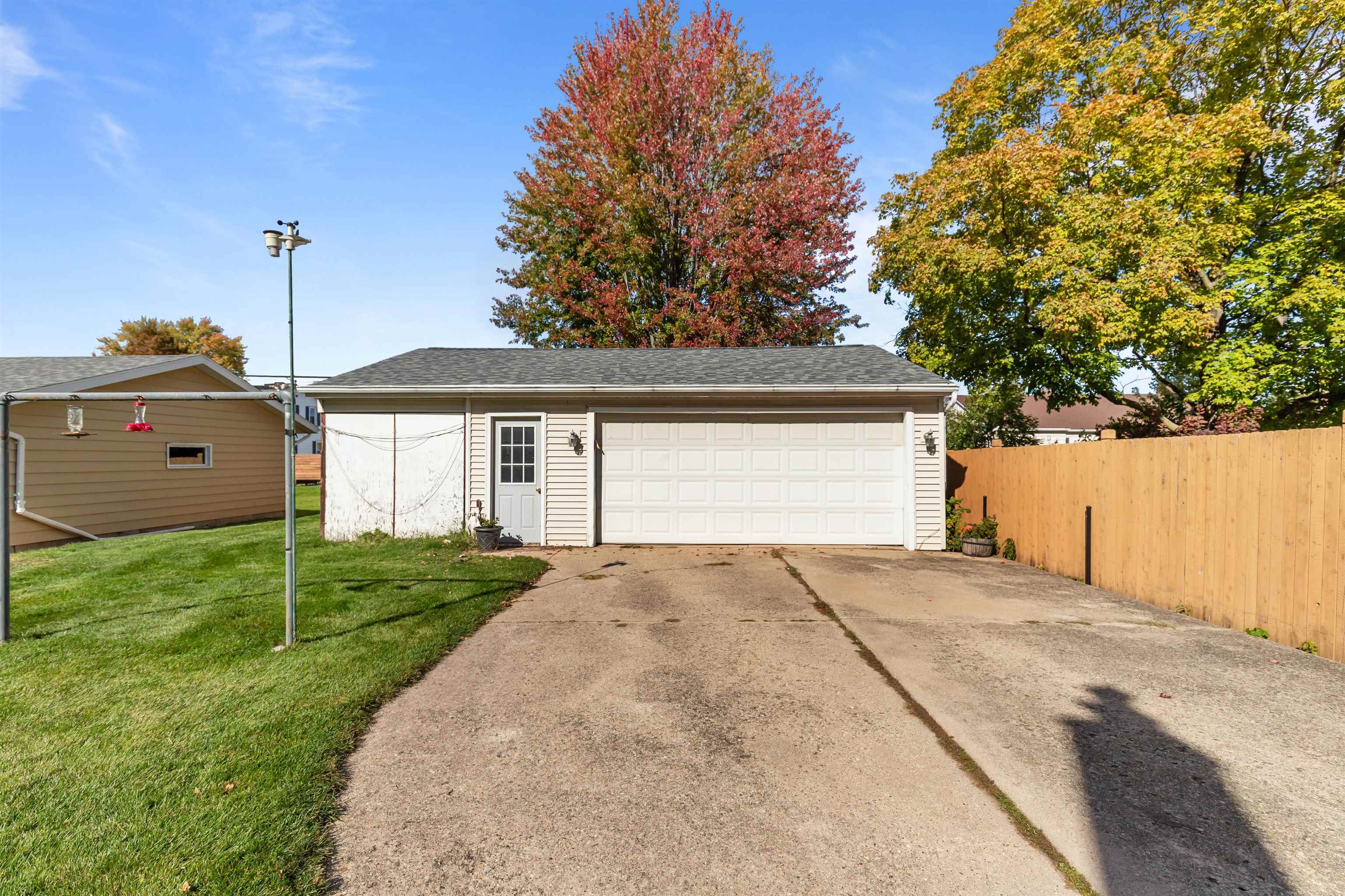 Property photo 28