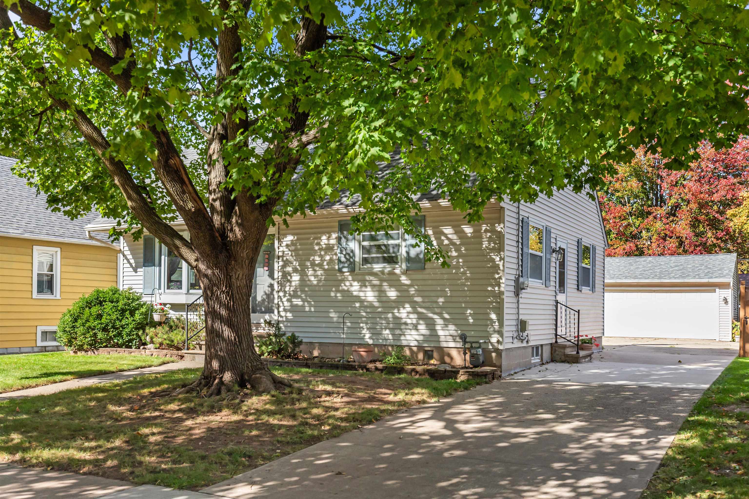 Property photo 32