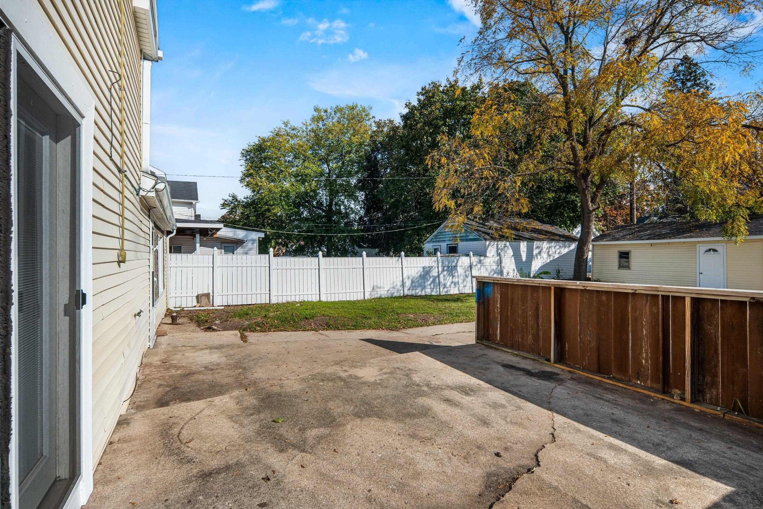 Property photo 38
