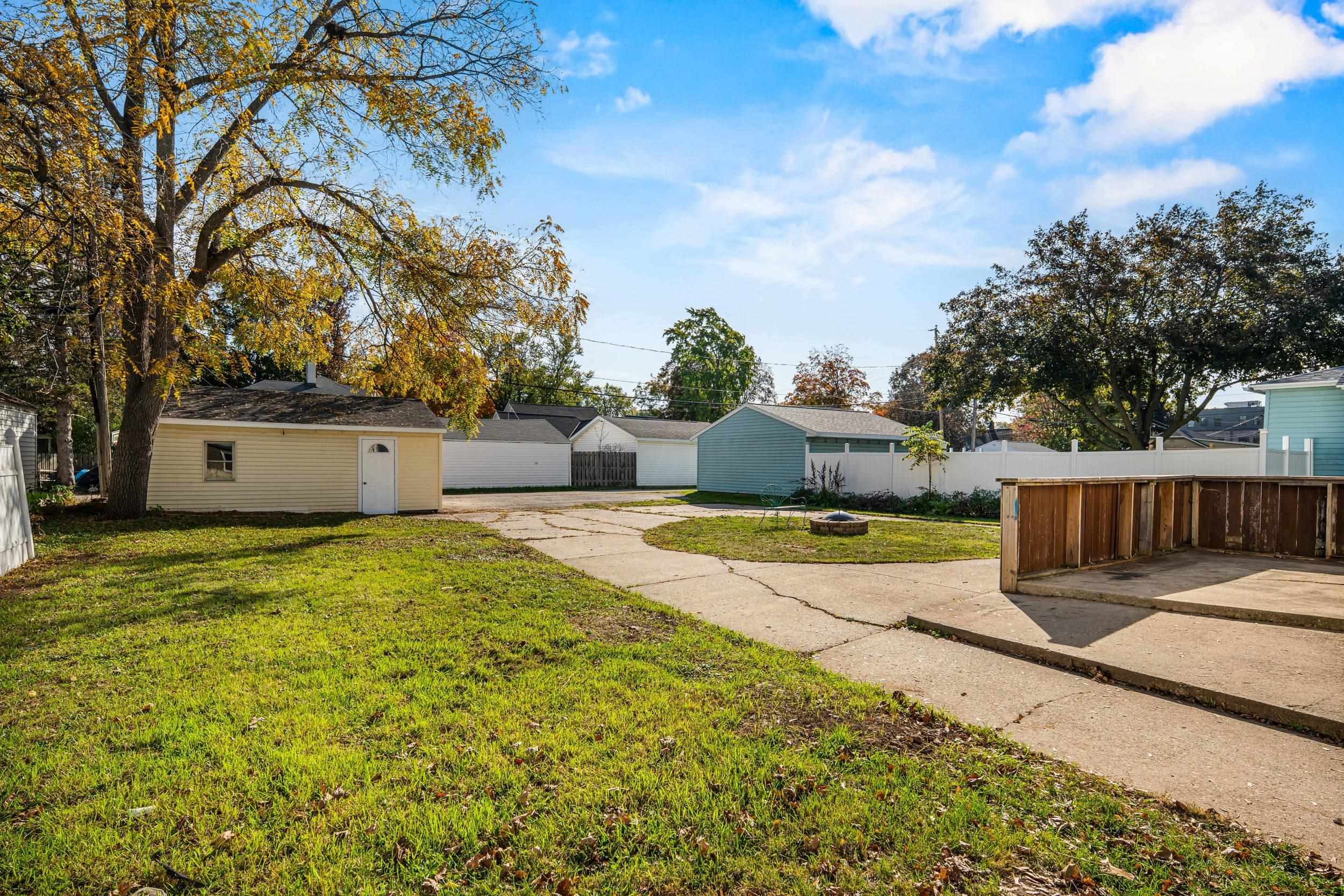 Property photo 40