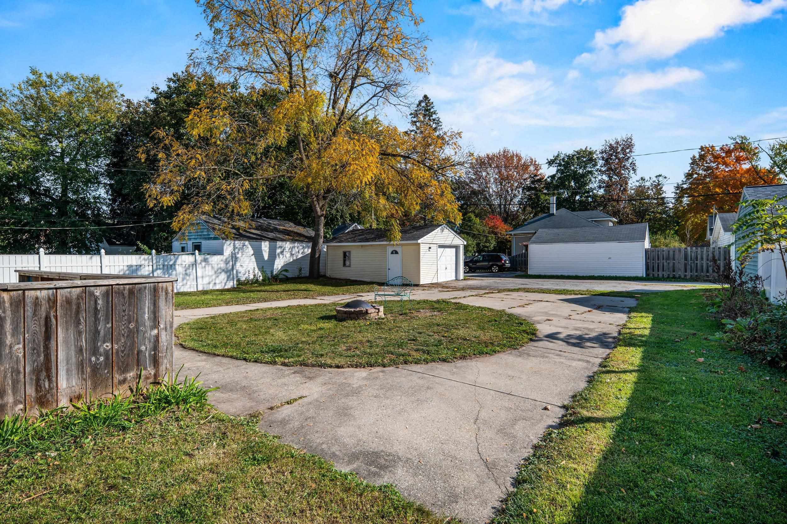 Property photo 42