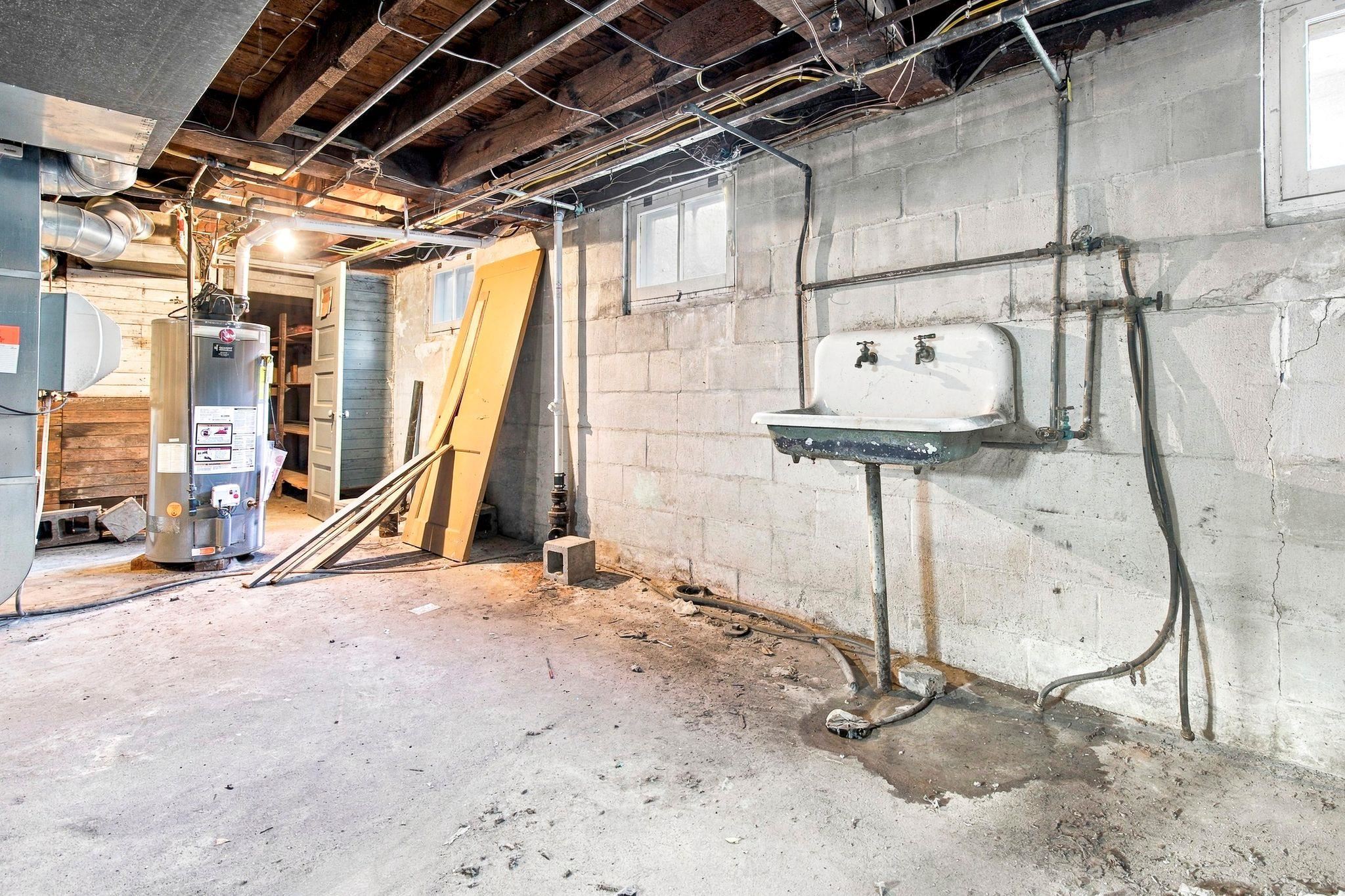 Property photo 32