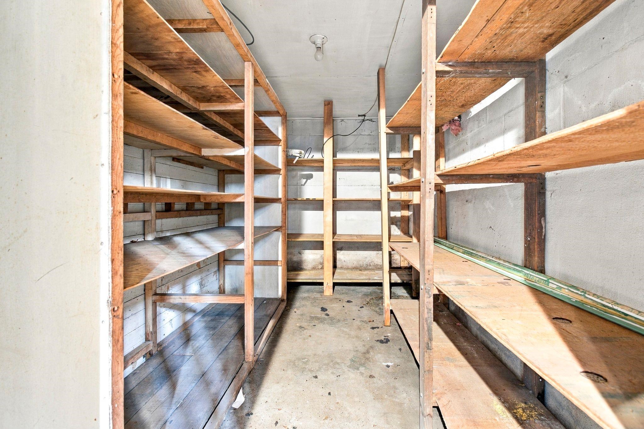 Property photo 33