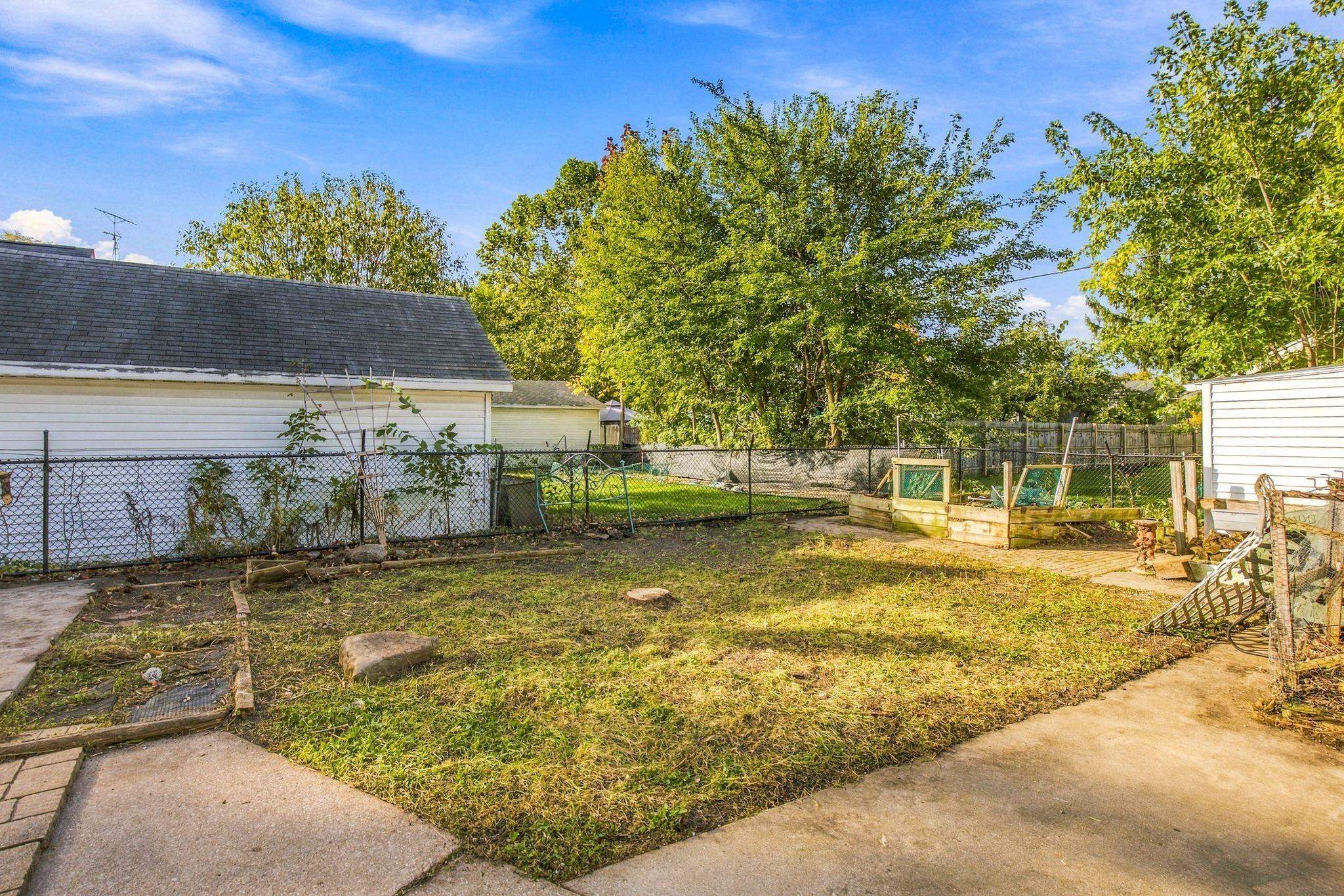 Property photo 36