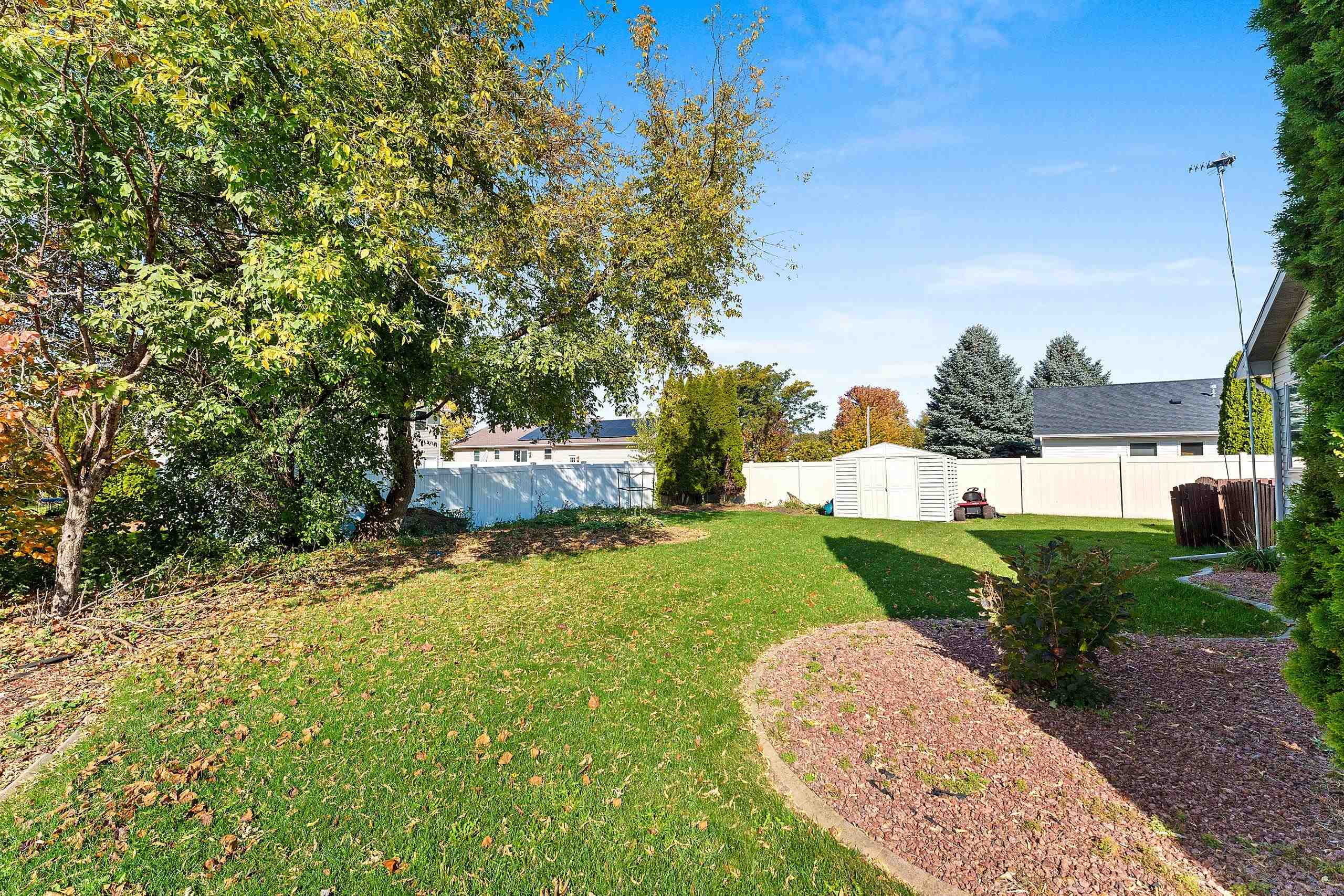 Property photo 37