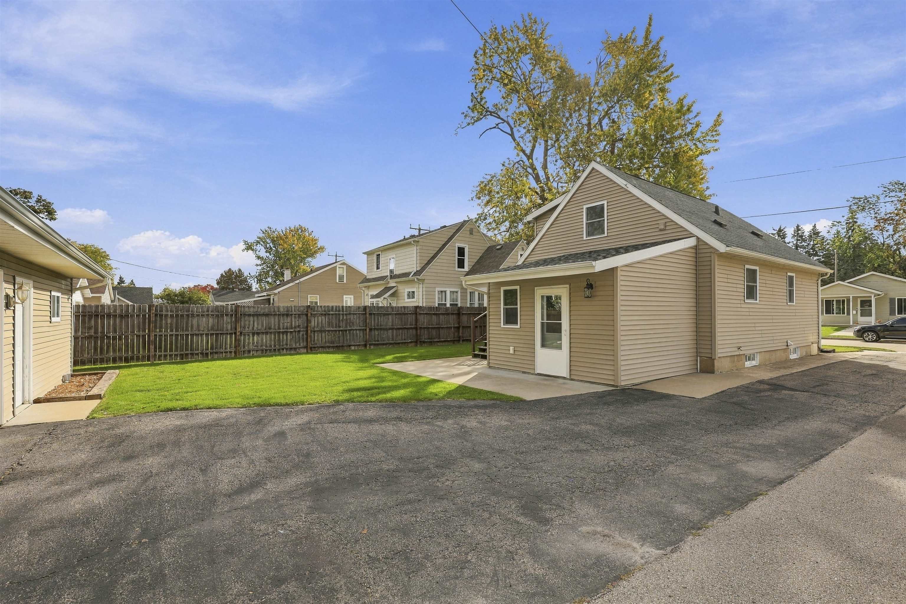 Property photo 28