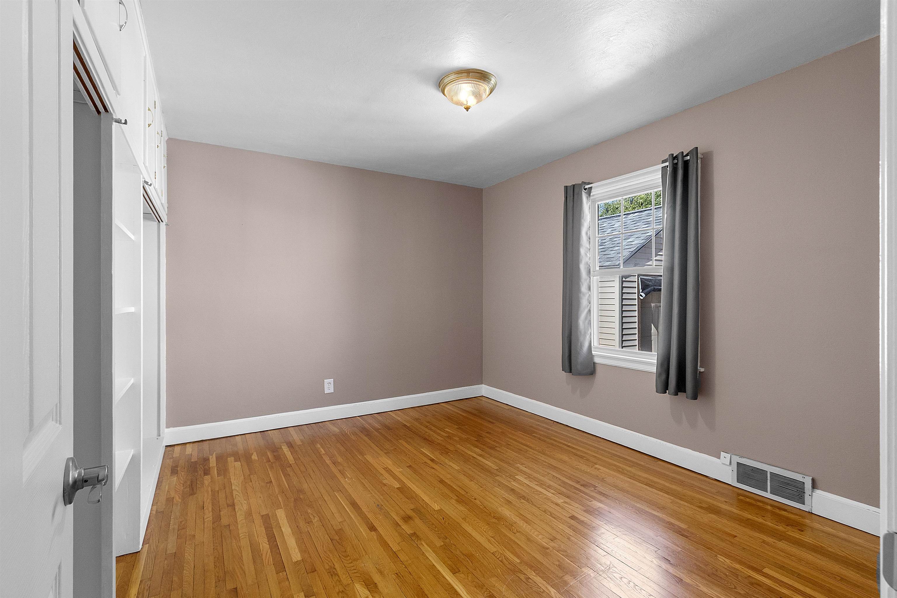 Property photo 34