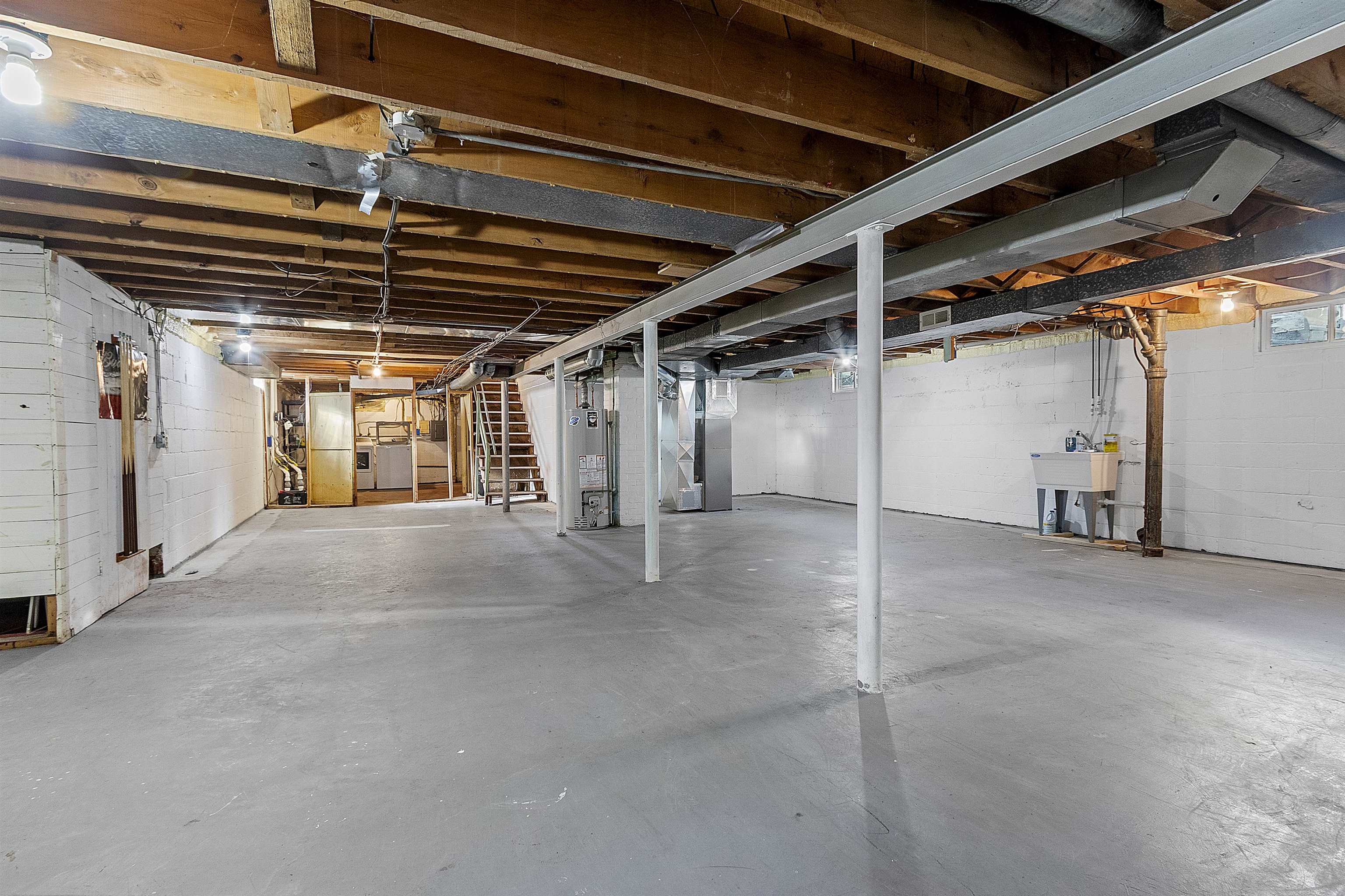 Property photo 35