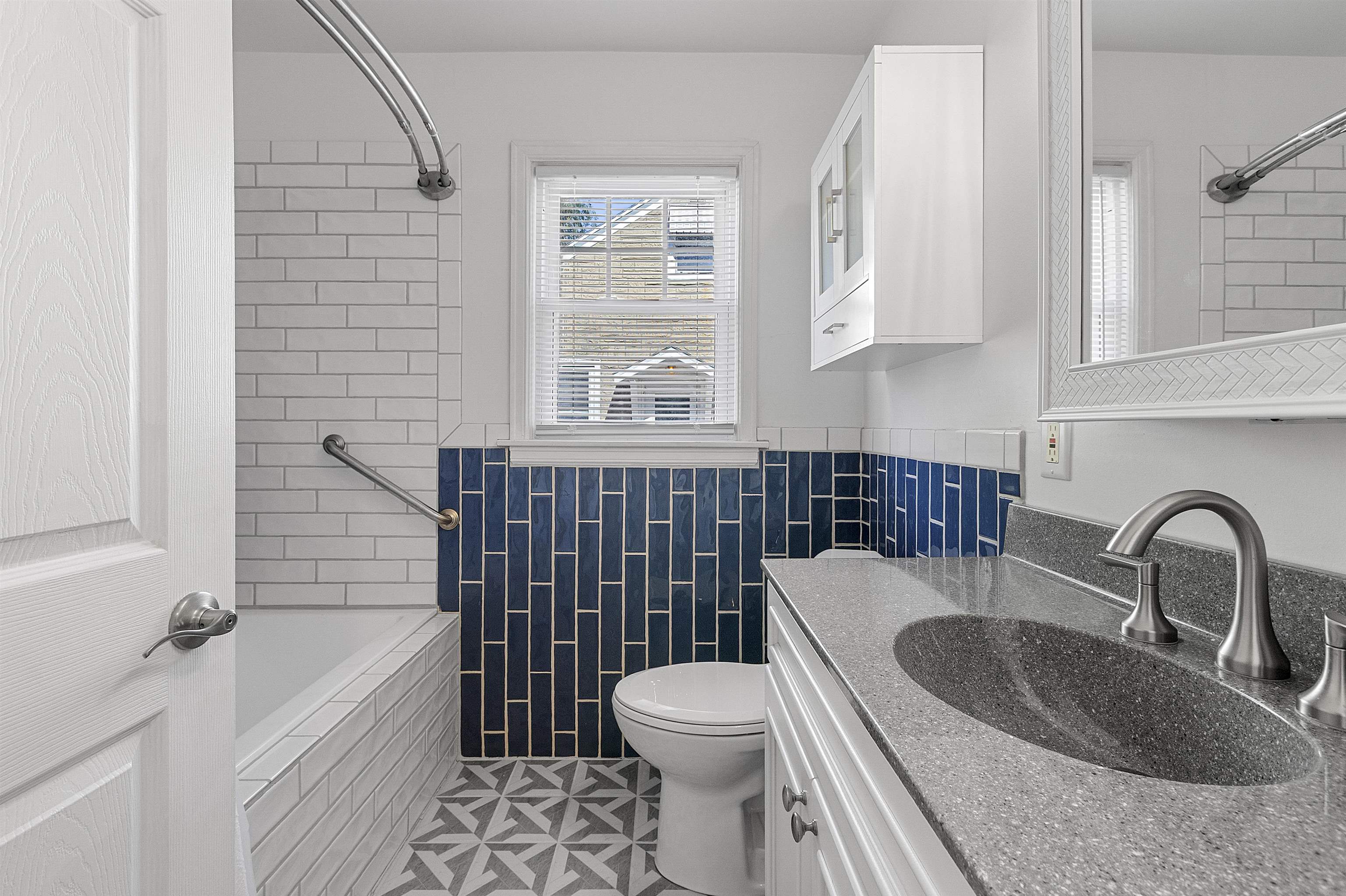 Property photo 24
